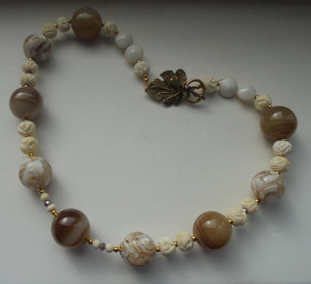 handwerk ketting, Sieraden, Tassen en Uiterlijk, Kettingen, Verzenden, Beige, Nieuw, Steen of Mineraal