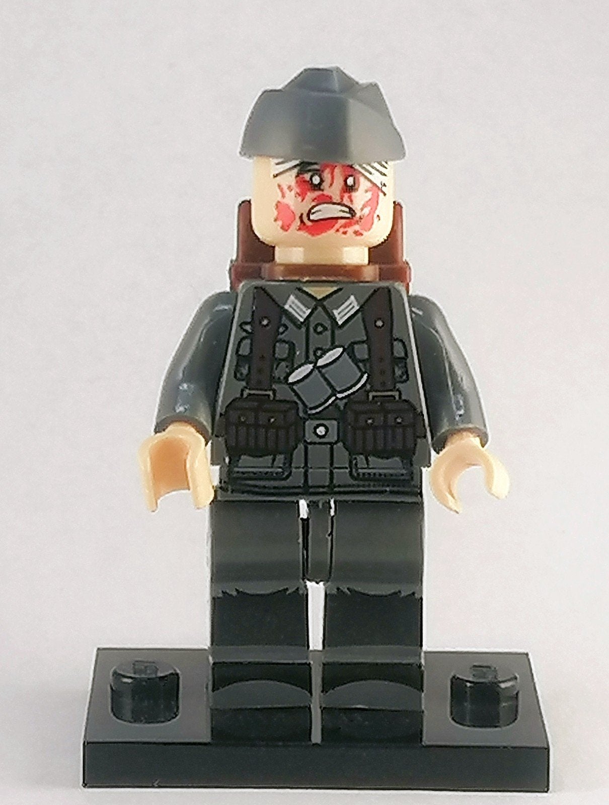 WW2 minifiguur Duitse soldaat gewond € 3,00, Ophalen of Verzenden, Zo goed als nieuw