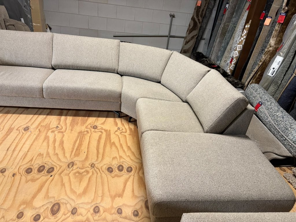 Hoekbank Wing l Whoon | Meubilex l van €2124 voor €1199, Ophalen, 250 tot 300 cm, Gebruikt, Hoekbank