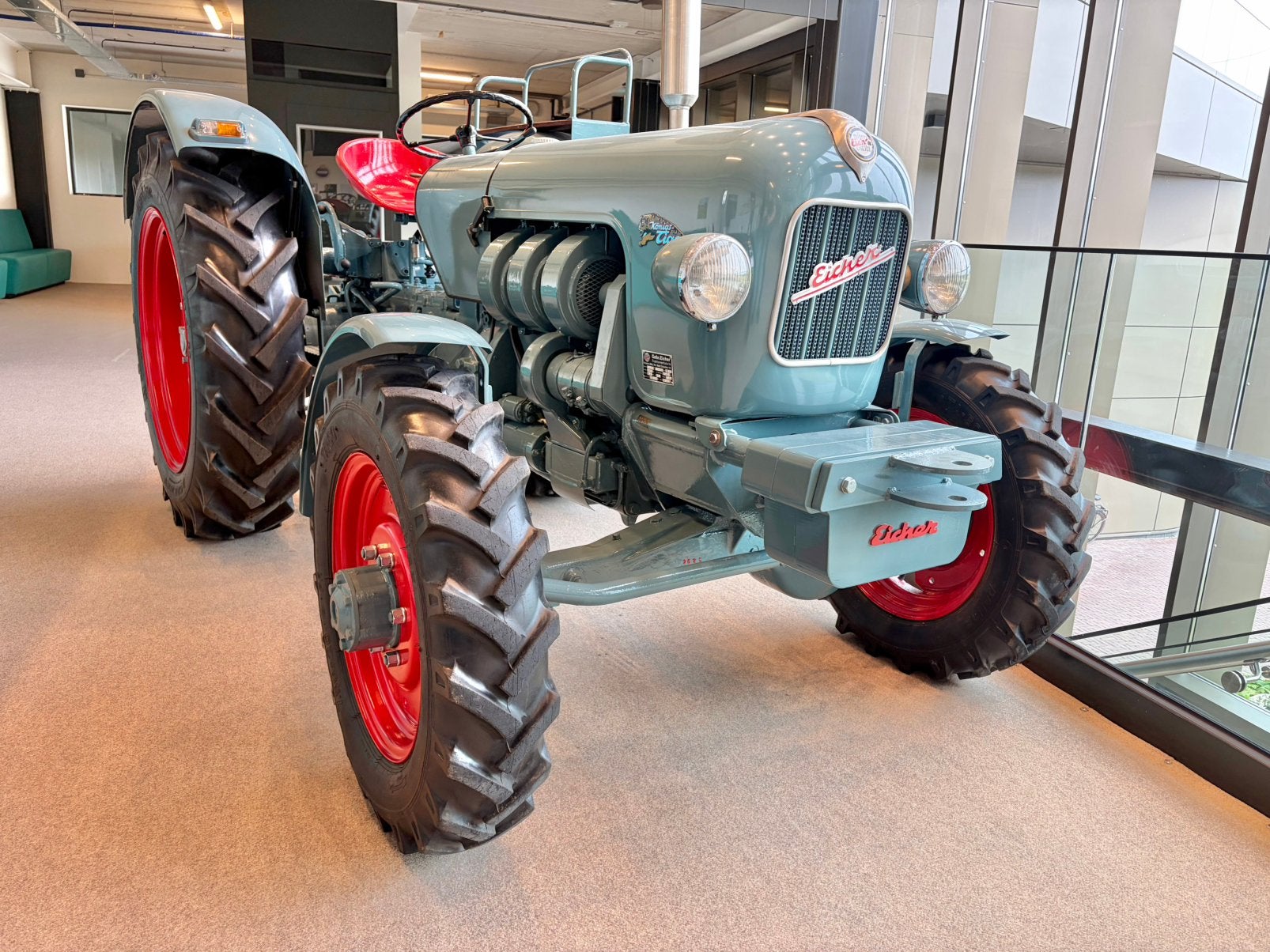 Eicher EA400 Oldtimer showroomstaat - Volledig Gereviseerd, Zakelijke goederen, Agrarisch | Tractoren, Meer dan 10000, Oldtimer