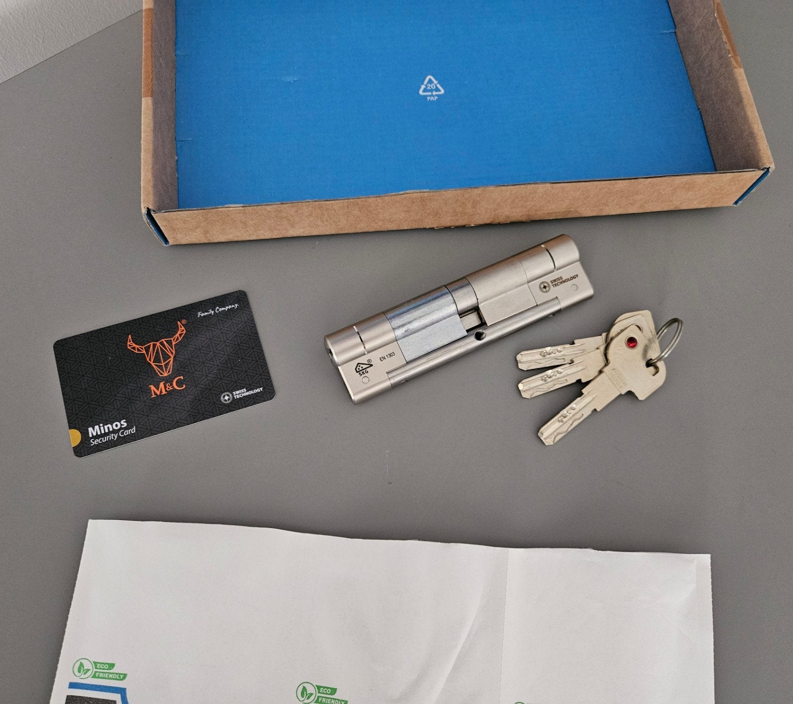 M&C nieuwe Cilinder 55/60 met 3 sleutels en certificaat, Ophalen of Verzenden, Nieuw, Slot