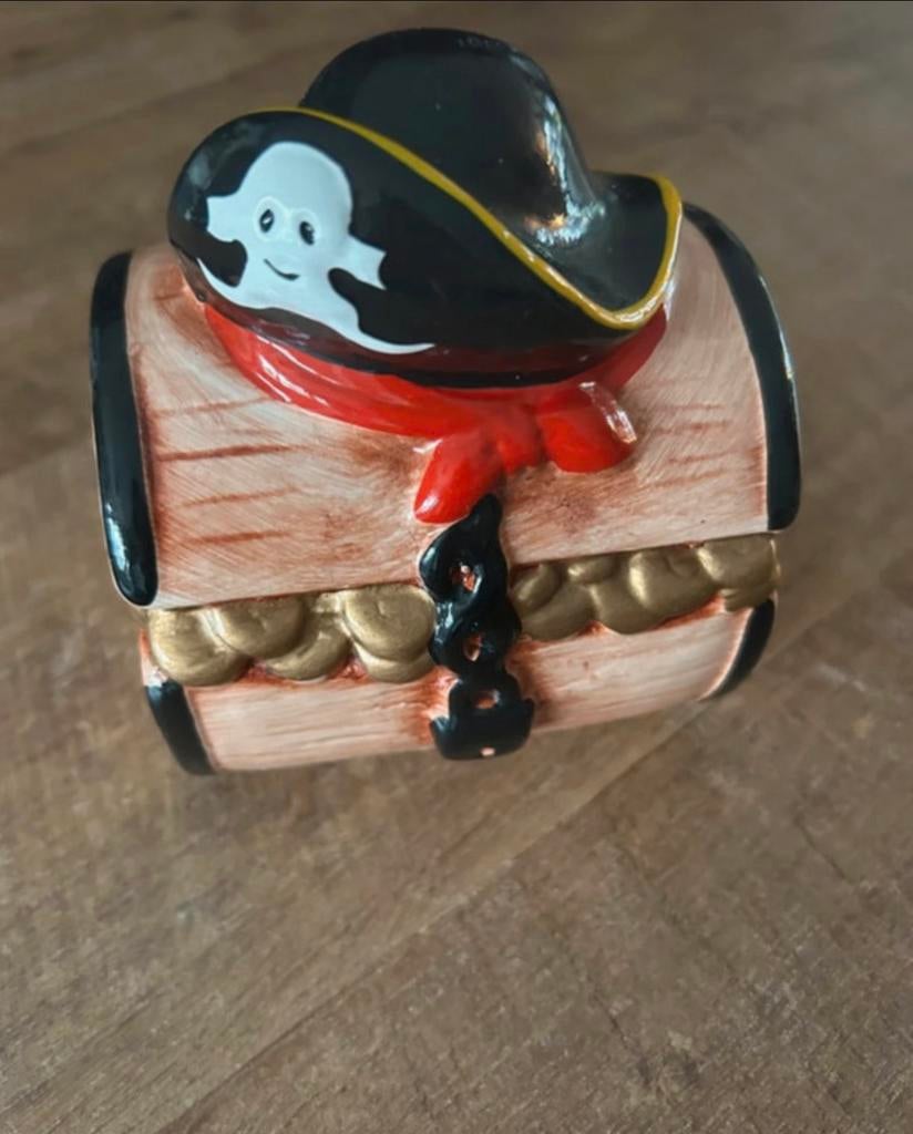 Piraten spaarpot schatkist – nieuw, Ophalen of Verzenden, Nieuw, Steen, Aardewerk of Keramiek