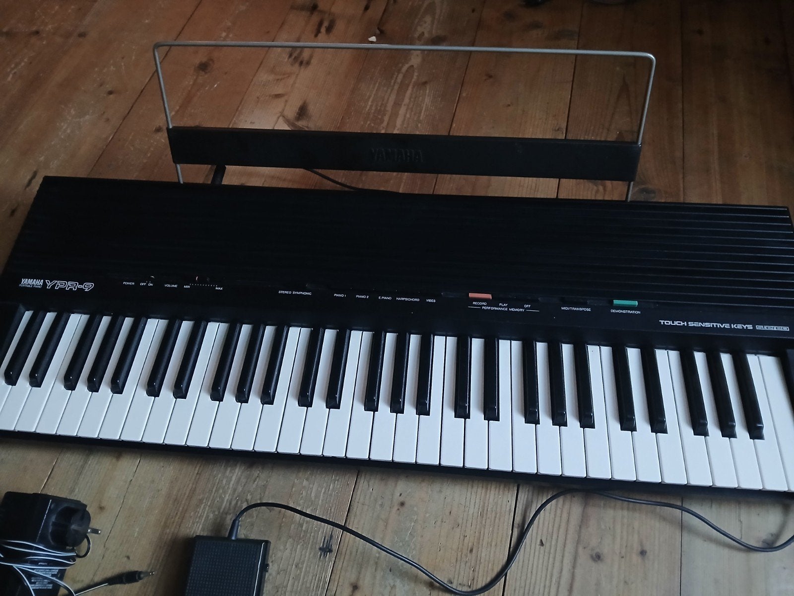 Yamaha YPR-9 Elektrische Piano met Touch Sensitive Toetsen, Ophalen