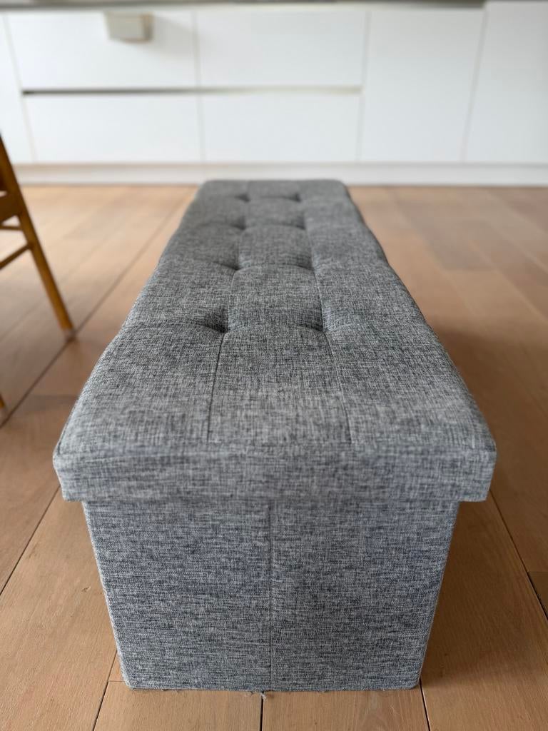 Gestoffeerde grijze opbergbank met twee vakken (opvouwbaar), Ophalen, Minder dan 50 cm, 100 tot 125 cm, Zo goed als nieuw