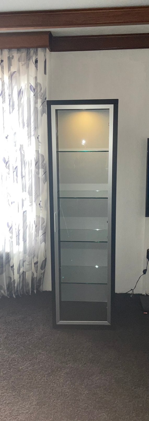 Frighetto kast, Huis en Inrichting, Kasten | Vitrinekasten, Zo goed als nieuw, 150 tot 200 cm, 25 tot 50 cm, 50 tot 100 cm