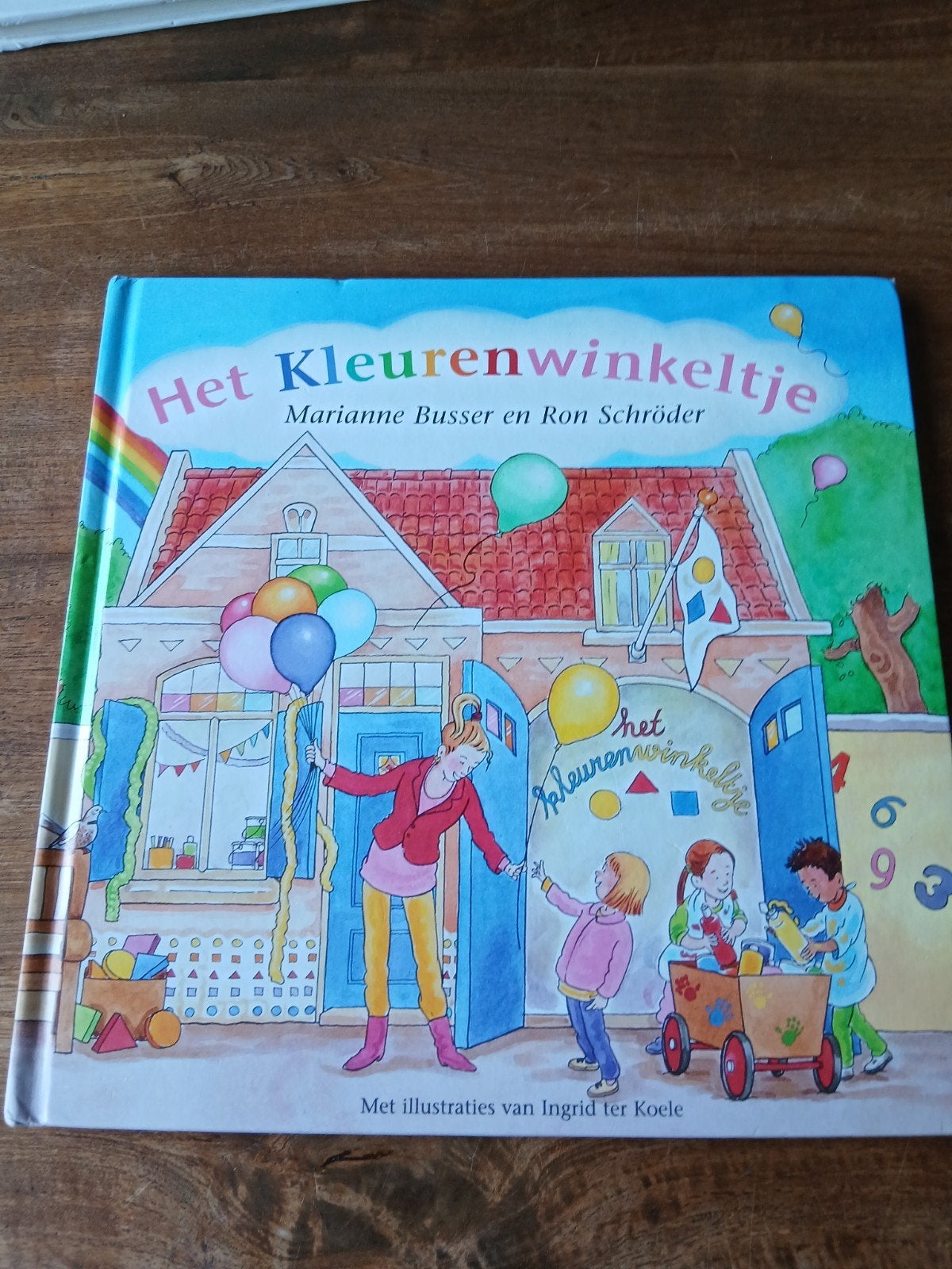 Het Kleurenwinkeltje - Marianne Busser en Ron Schröder, Marianne Busser en Ron Schröder, Fictie algemeen, Jongen of Meisje, Ophalen of Verzenden