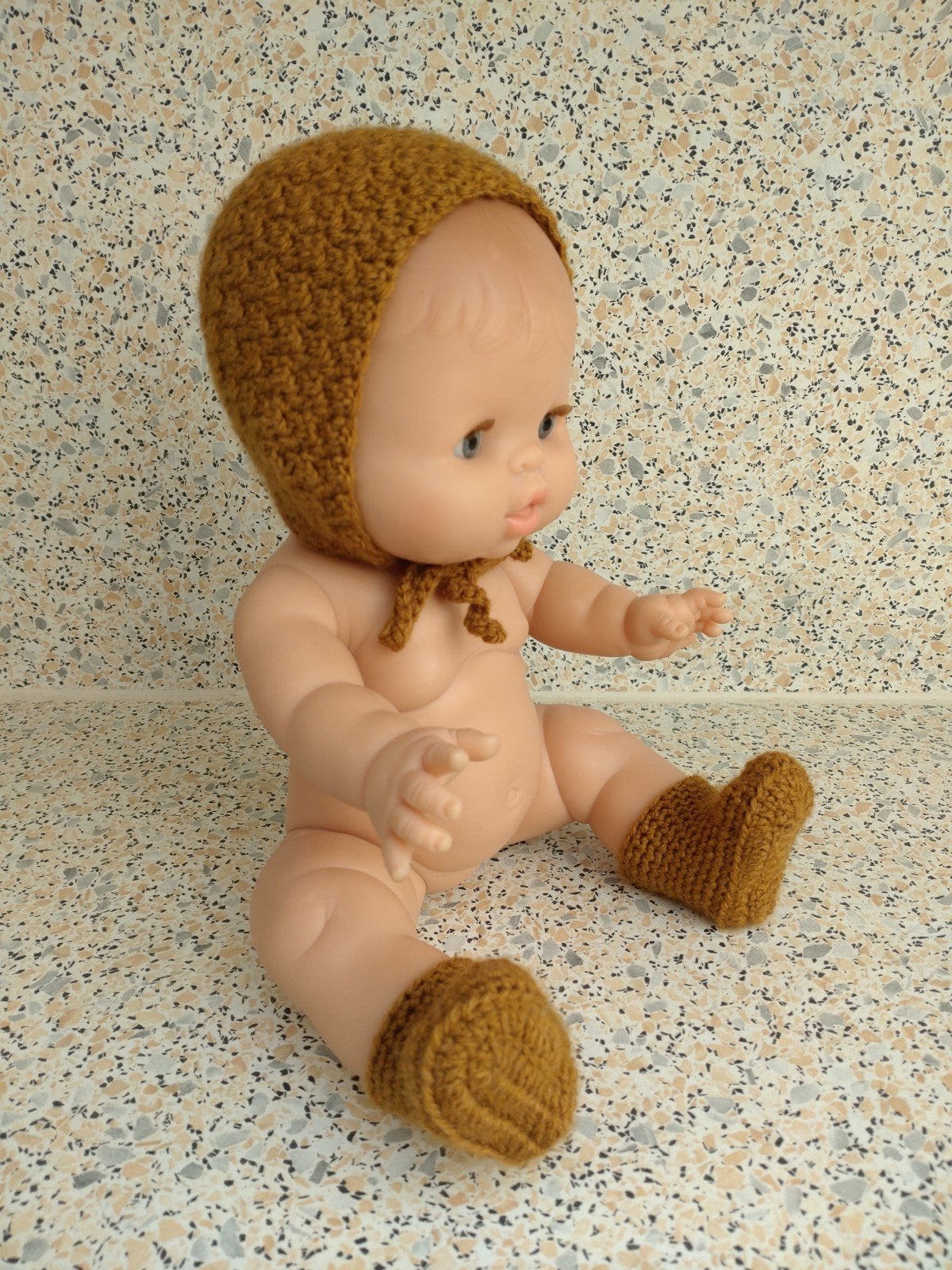 Gehaakt bonnet mutsje en schoentjes, Ophalen of Verzenden, Nieuw, Babypop
