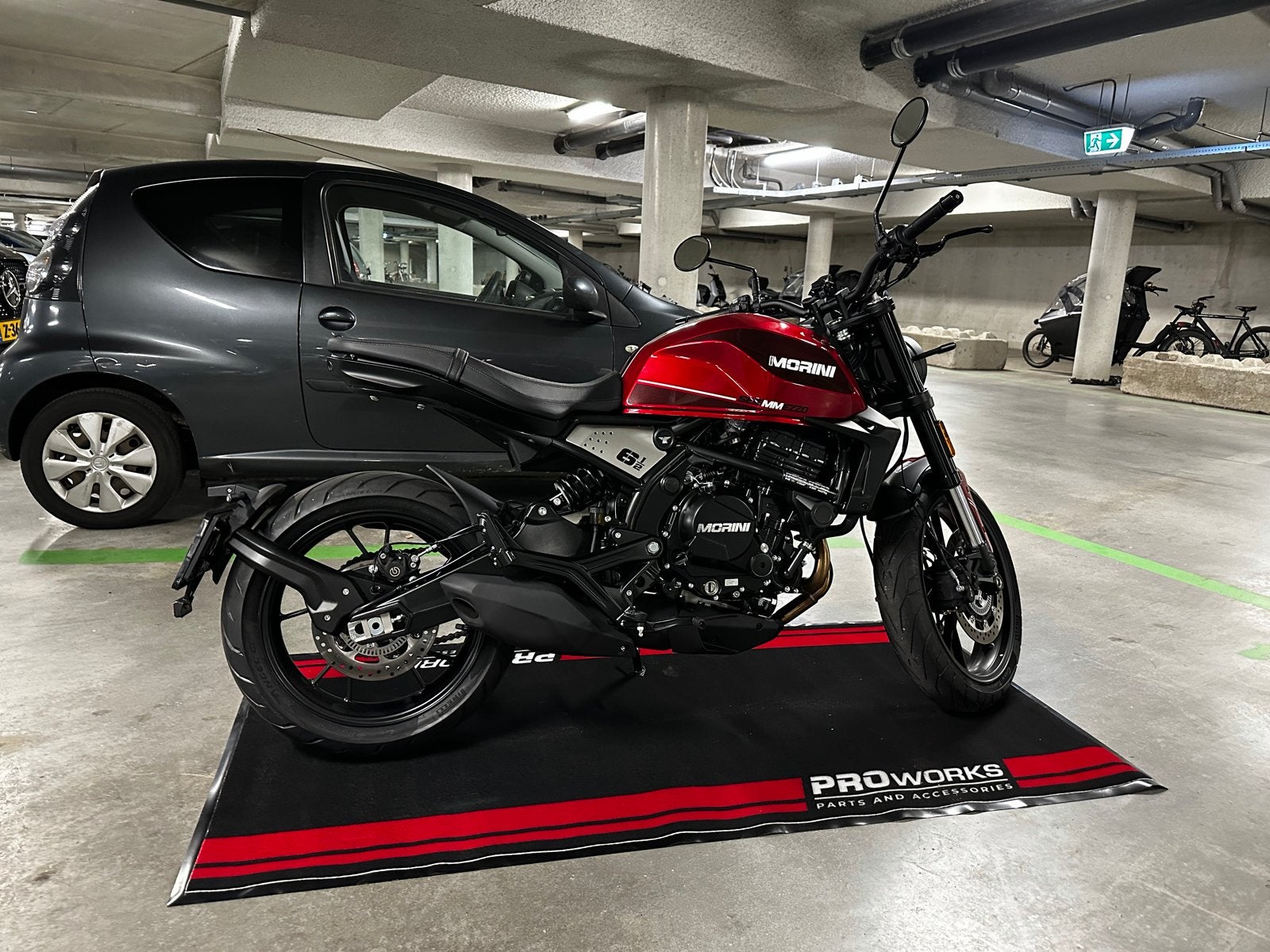 Moto Morini Seiemmezzo STR 2026–4.500km–Als nieuw–5000€, 2 cilinders, Occasion, Particulier, Meer dan 35 kW