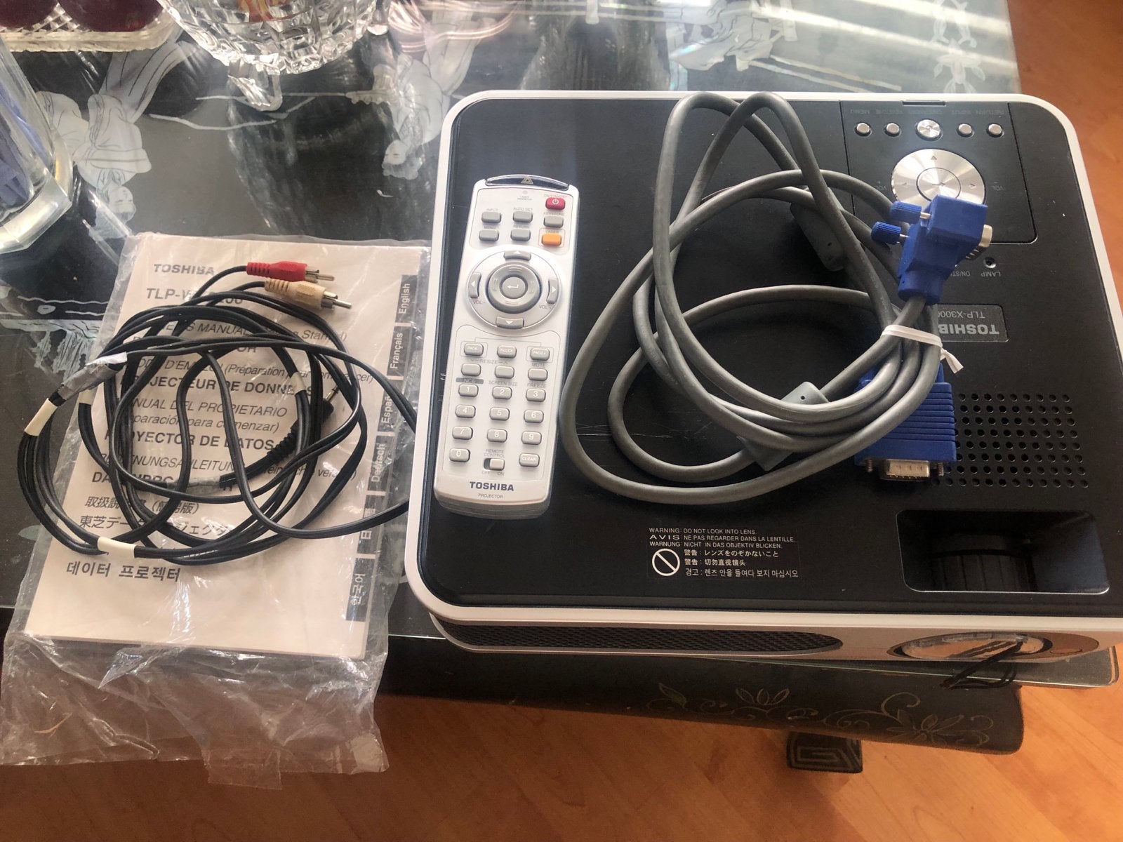 Toshiba TLP-WX2200 Projector met afstandsbediening, Ophalen of Verzenden, Gebruikt, Overige technologieën, Overige resoluties