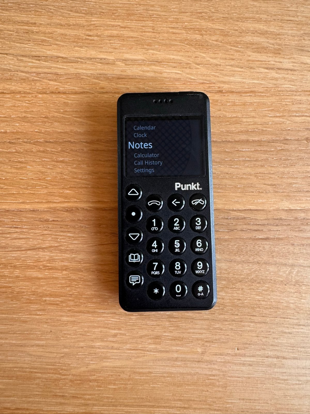 Punkt MP02 - Simkaart wordt niet herkend, Geen camera, Ophalen of Verzenden, Klassiek of Candybar, Zonder simlock