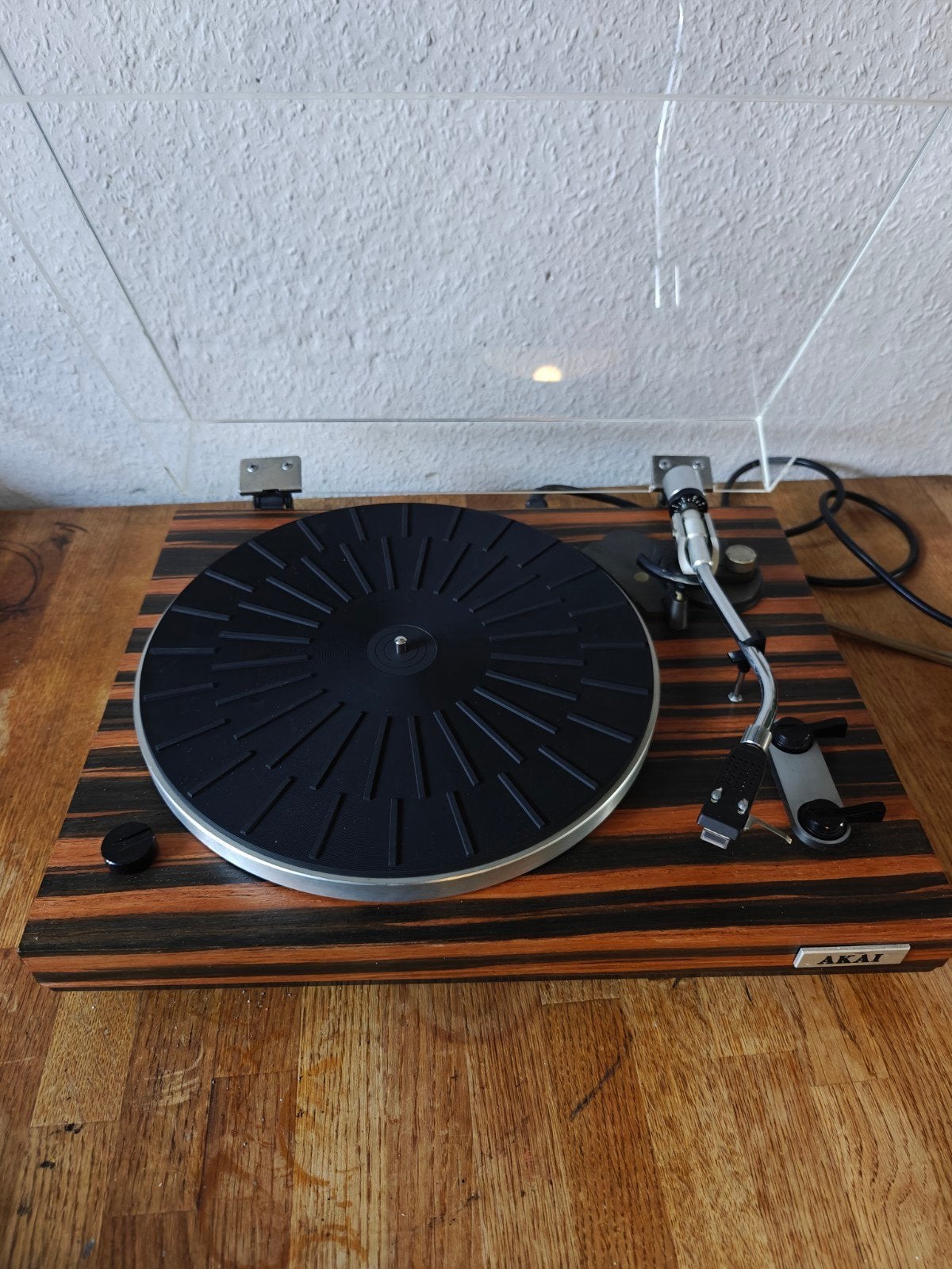 Akai AP-100C (nieuw fineer + kap, onderhoud gehad, garantie), Ophalen of Verzenden, Gebruikt, Platenspeler, Akai