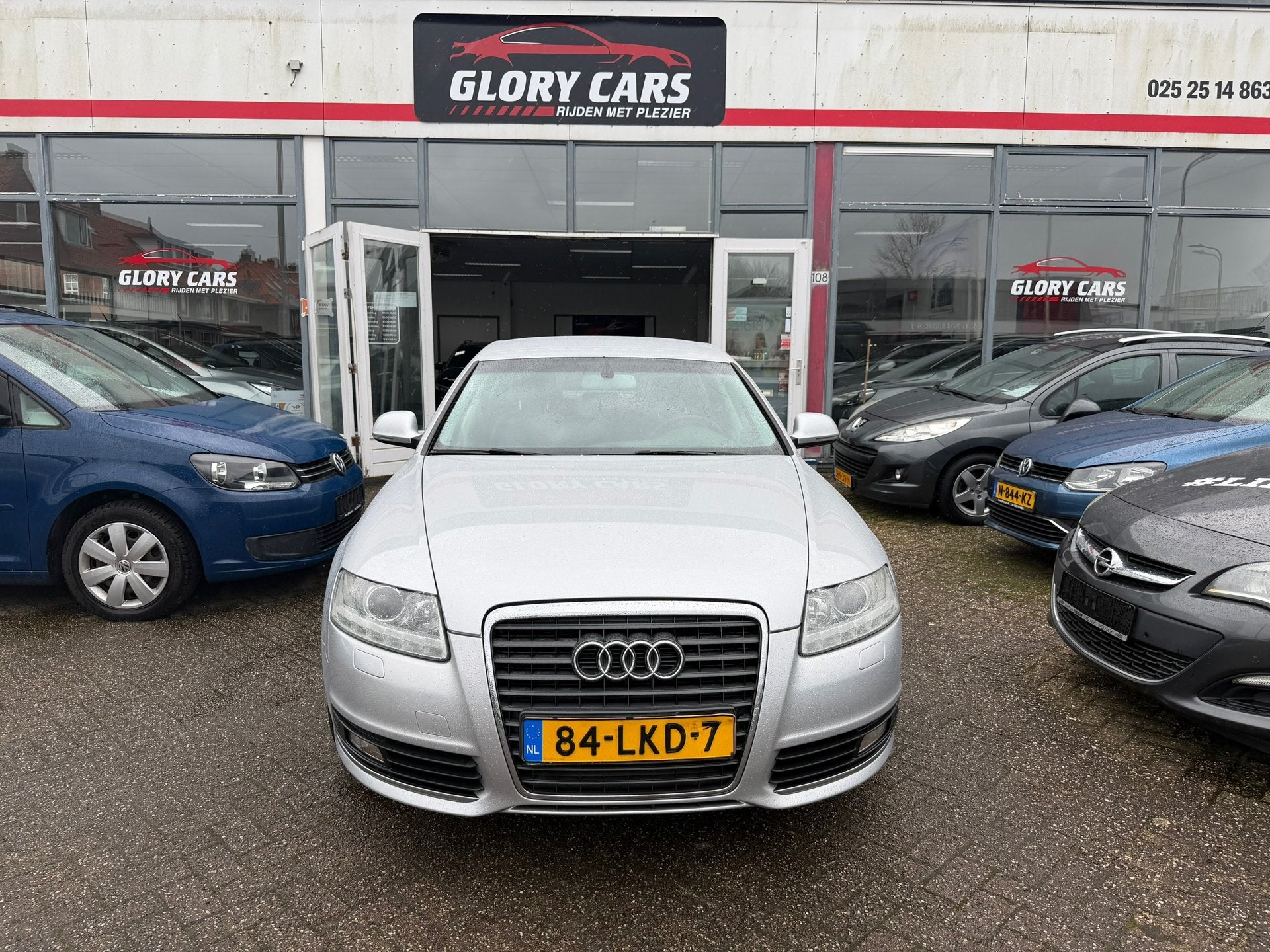 Audi A6 Limousine 2.0 TFSI Business Edition AUTOMAAT-NAVI-CR, Auto's, Audi, Euro 5, 1525 kg, Gebruikt, 4 cilinders