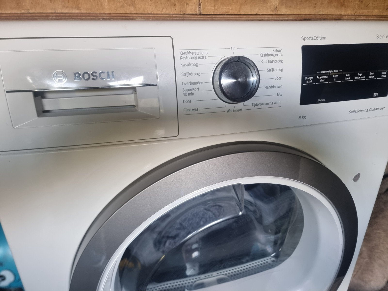 Foto 4 van Bosch Serie 6 Wasmachine en Droger SportsEdition