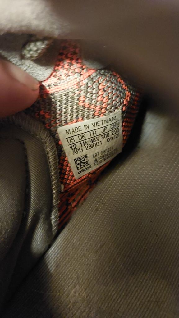 Adidas Yeezy Boost 350 V2 (de "Beluga" of "Carbon Beluga" co, Ophalen, Overige kleuren