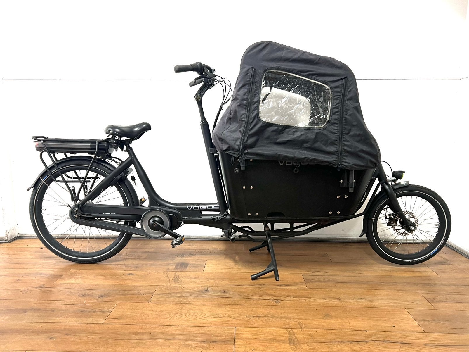 Vogue Carry 2 Elektrische Bakfiets (mer nieuw accu), Fietsen en Brommers, Ophalen of Verzenden, Zo goed als nieuw, 4 kinderen of meer