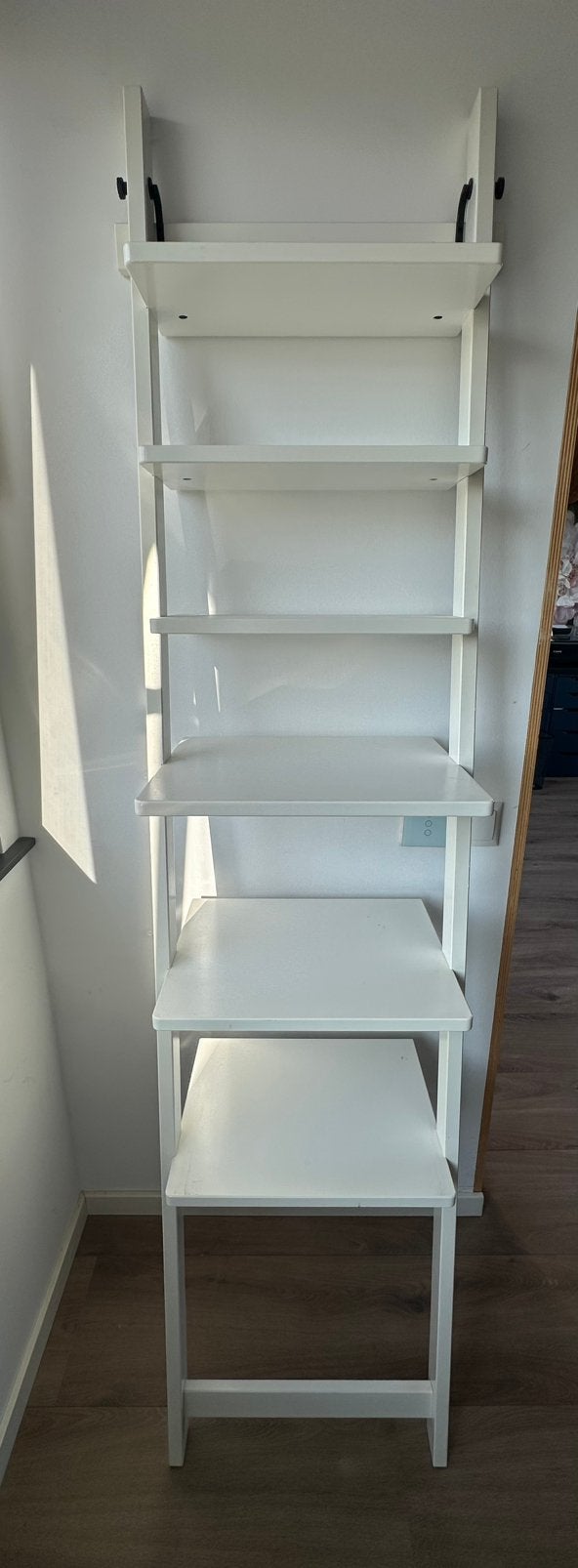 IKEA Hjälmaren kast, Ophalen, Gebruikt