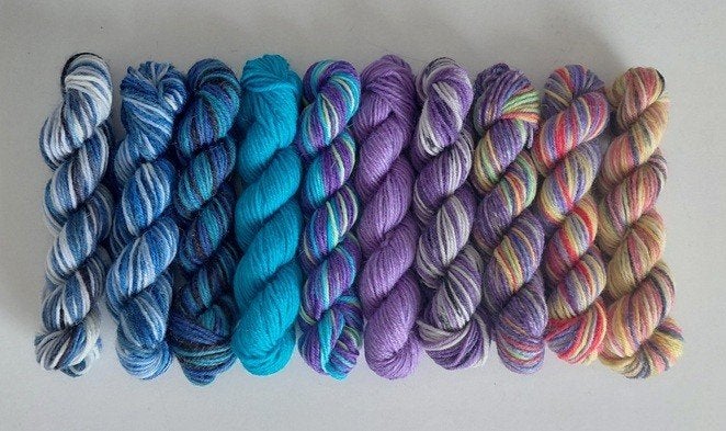 Restjes sokkenwol - 10 x 10 gram - Pakket C, Hobby en Vrije tijd, Breien en Haken, Ophalen of Verzenden, Nieuw, Breien of Haken