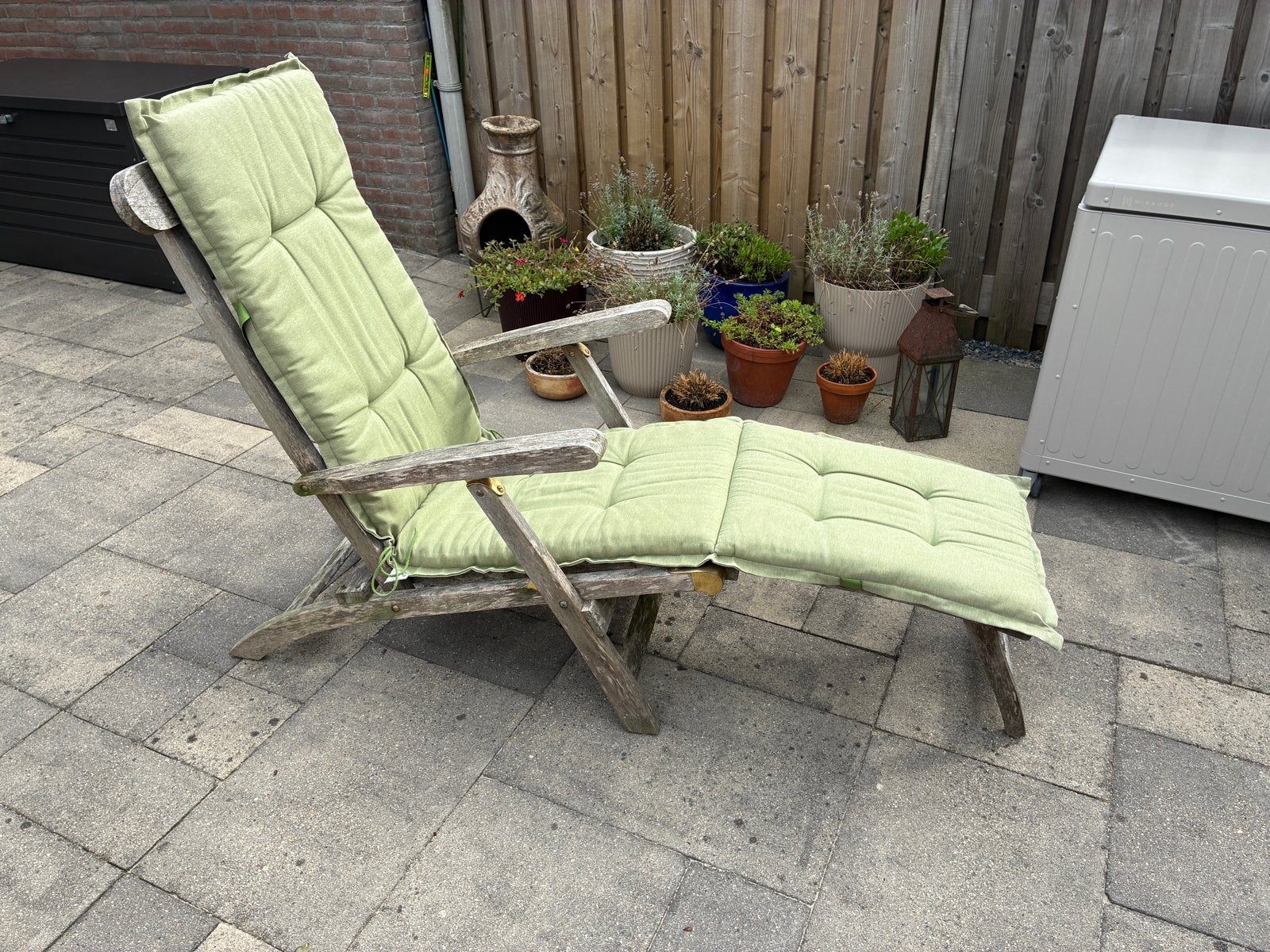 Sunyard Teakhouten ligstoel met kussen, Tuin en Terras, Ligbedden, Ophalen, Gebruikt, Teakhout, Inklapbaar