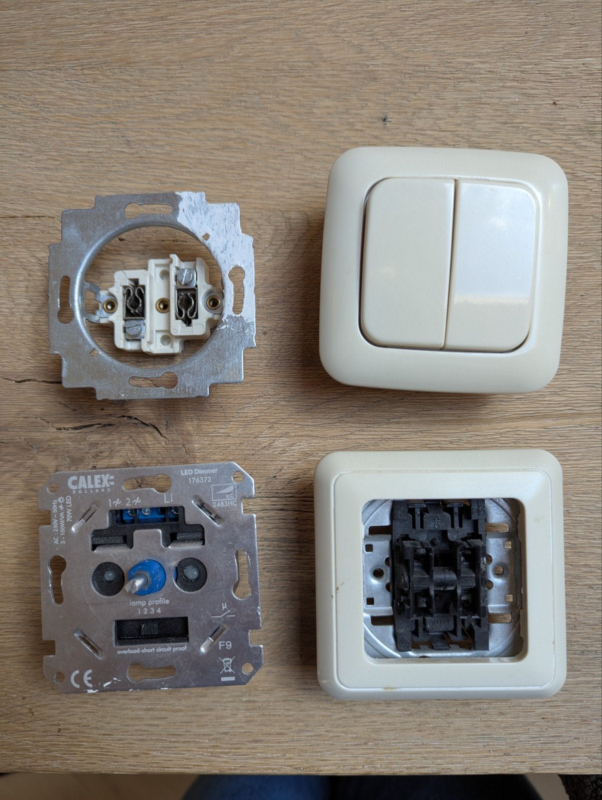Inbouw dimmer, dubbele lichtschakelaars, inbouw stopcontact, Ophalen of Verzenden, Stopcontact