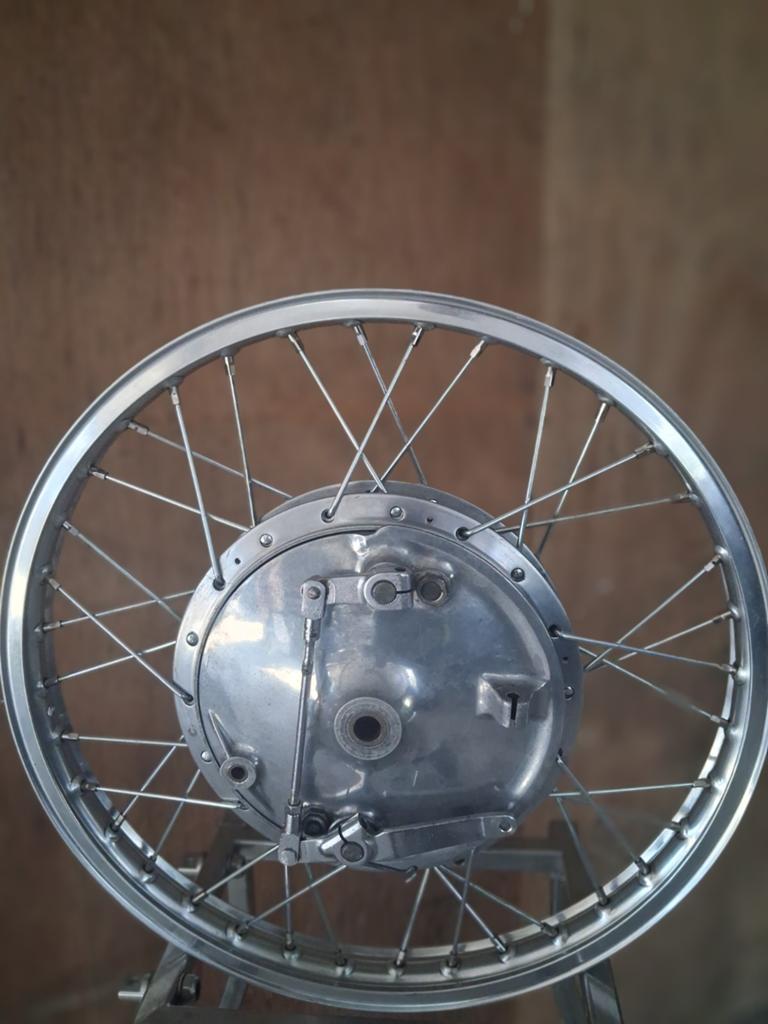 Racenaaf met velg. two leading, Ophalen of Verzenden