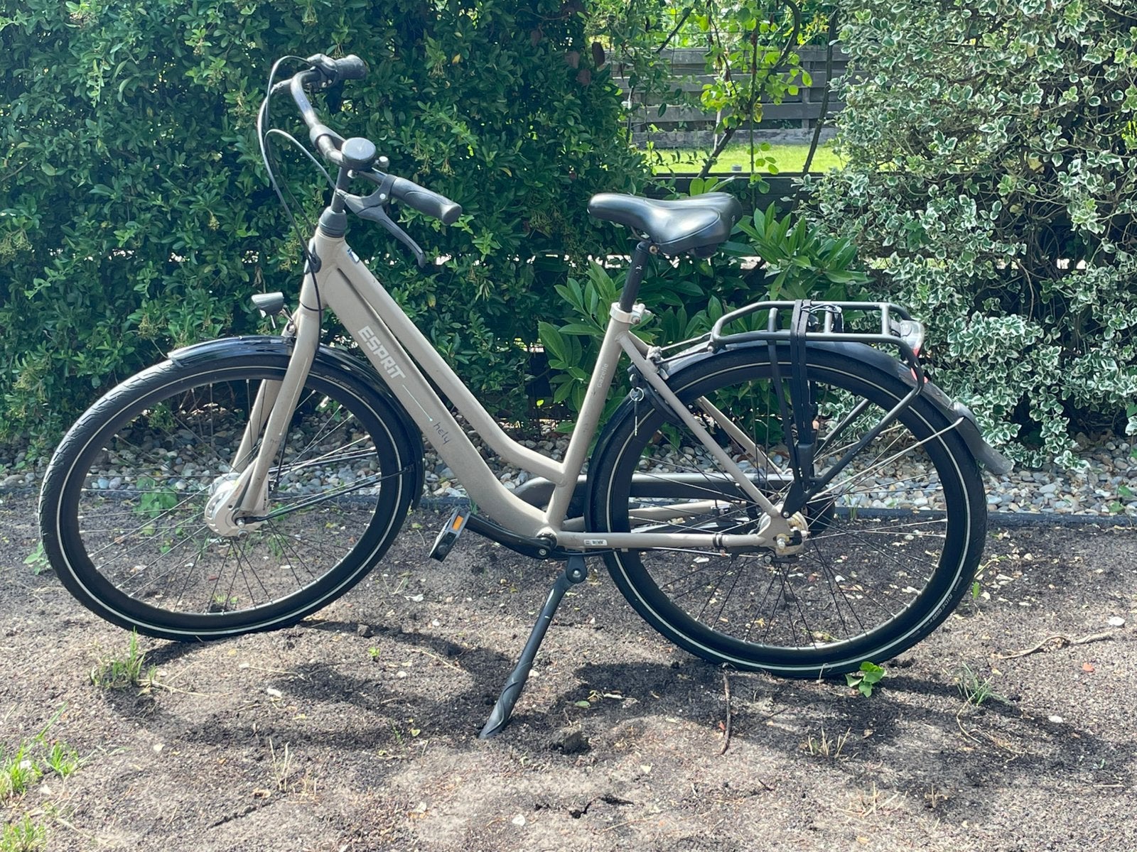 Robuuste toerfiets met 3 versnellingen, Ophalen, Versnellingen, 56 cm of meer, Zo goed als nieuw