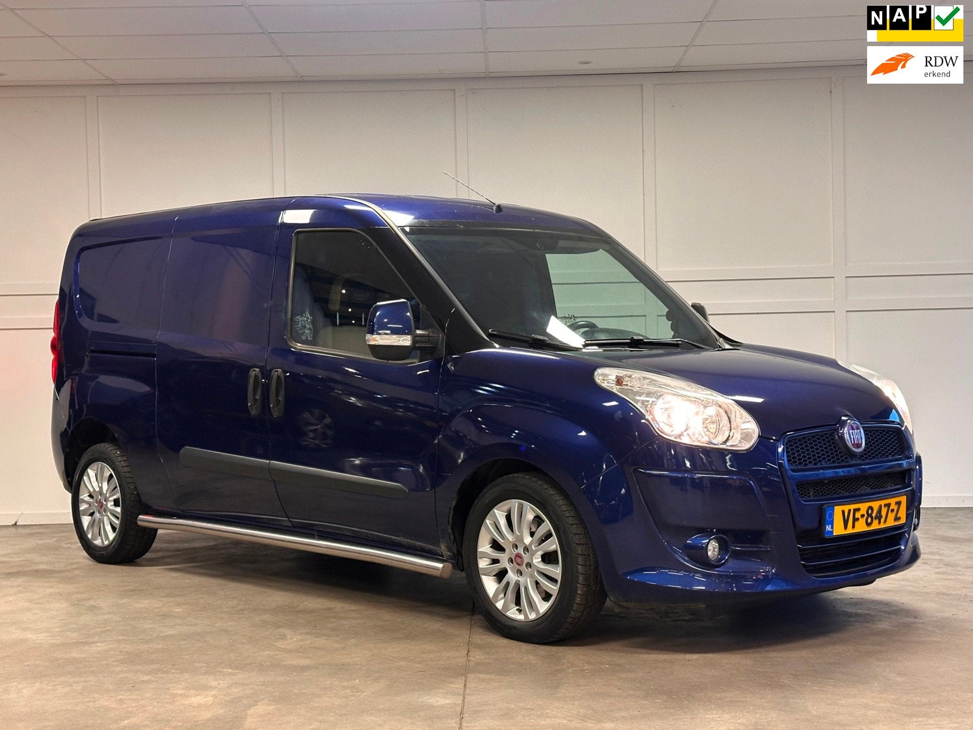 Fiat Doblò Cargo 1.6 MultiJet SX Maxi L2 / 2013 / Airco / C, Voorwielaandrijving, Gebruikt, 4 cilinders, Grijs