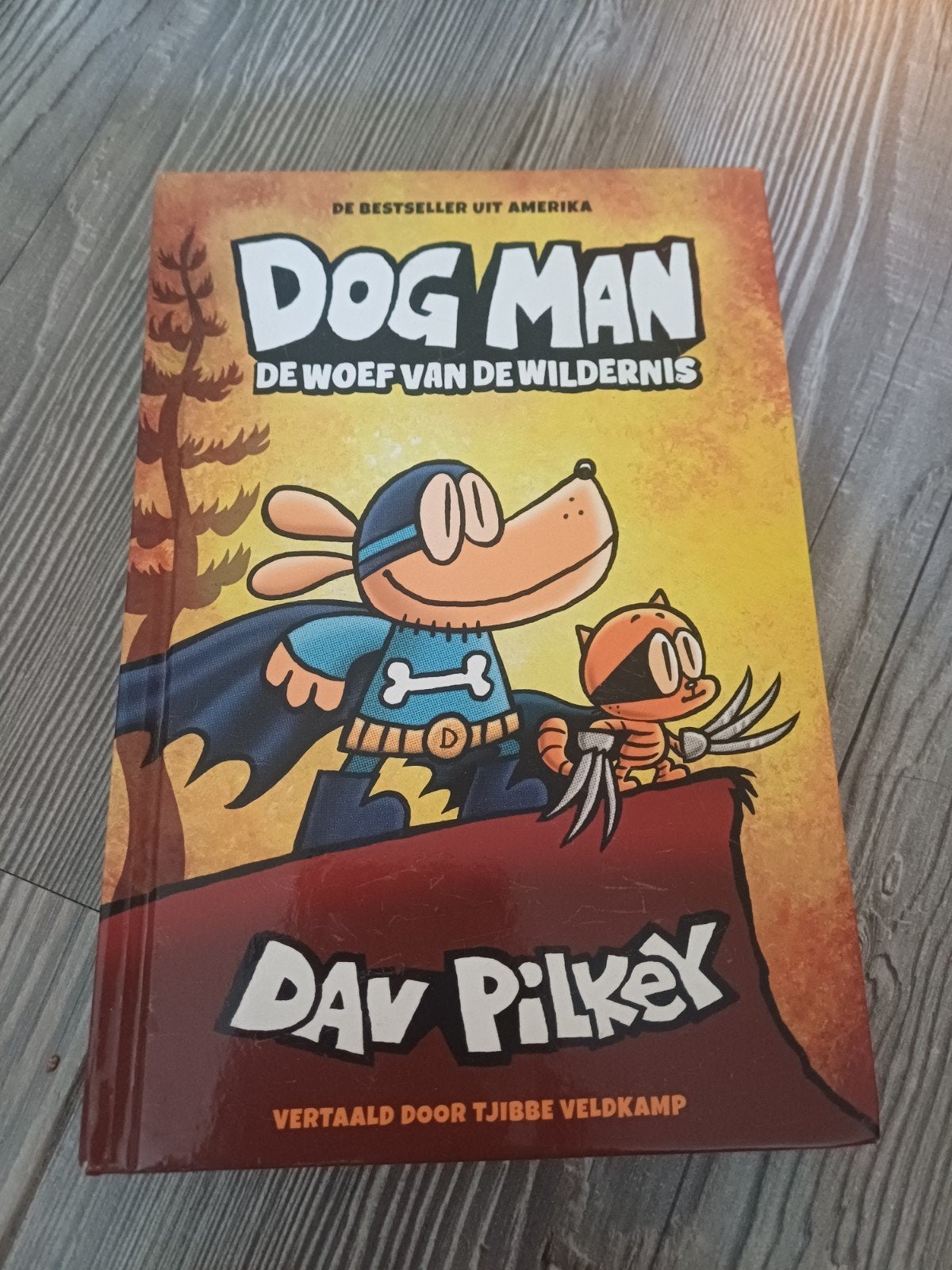 Dog Man: De Woef van de Wildernis - Dav Pilkey, Ophalen of Verzenden, Zo goed als nieuw, Dav Pilkey, Fictie algemeen