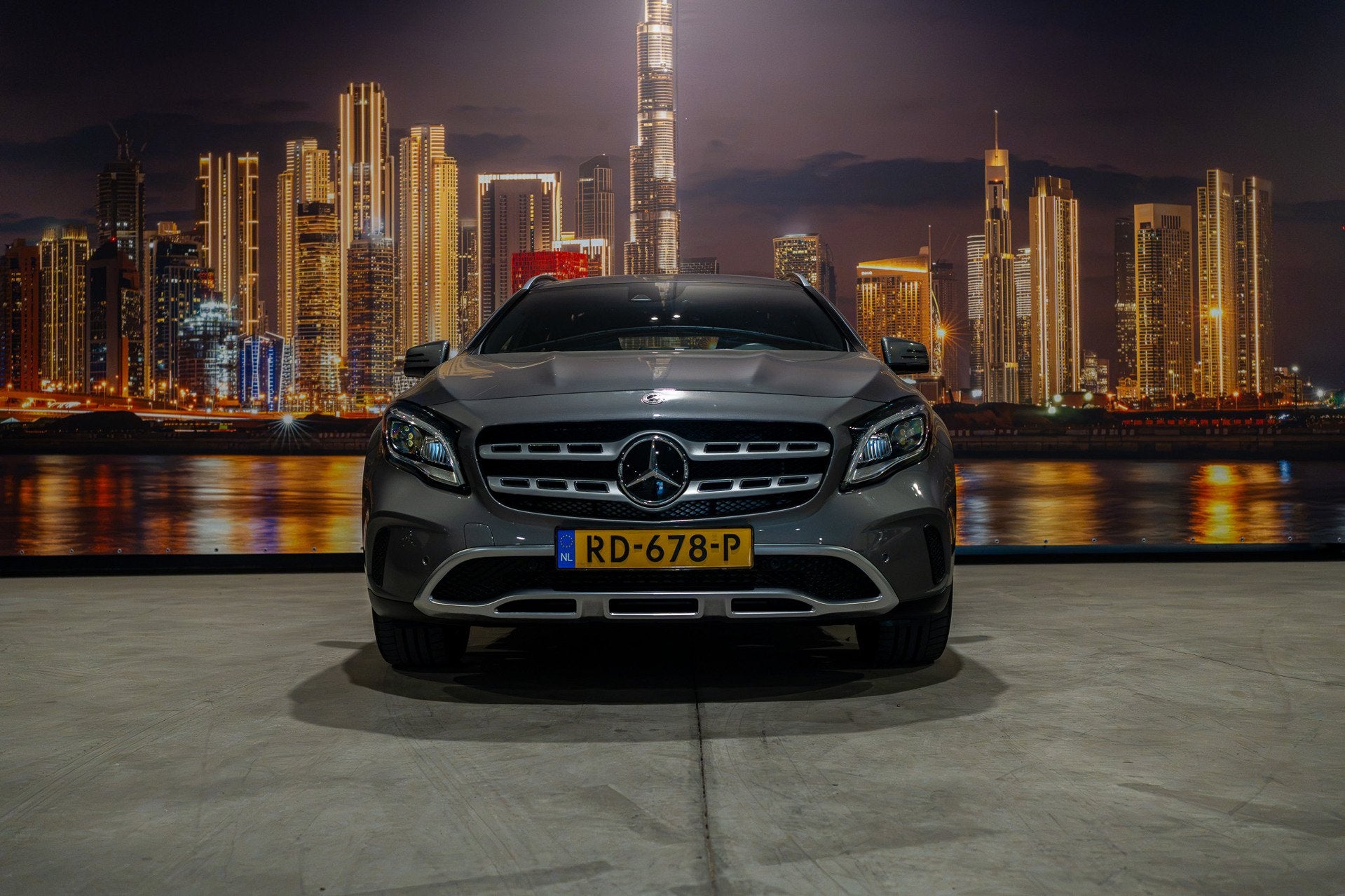 Mercedes-Benz GLA-klasse 250 Premium Plus, Auto's, 730 kg, Gebruikt, Euro 6, 4 cilinders