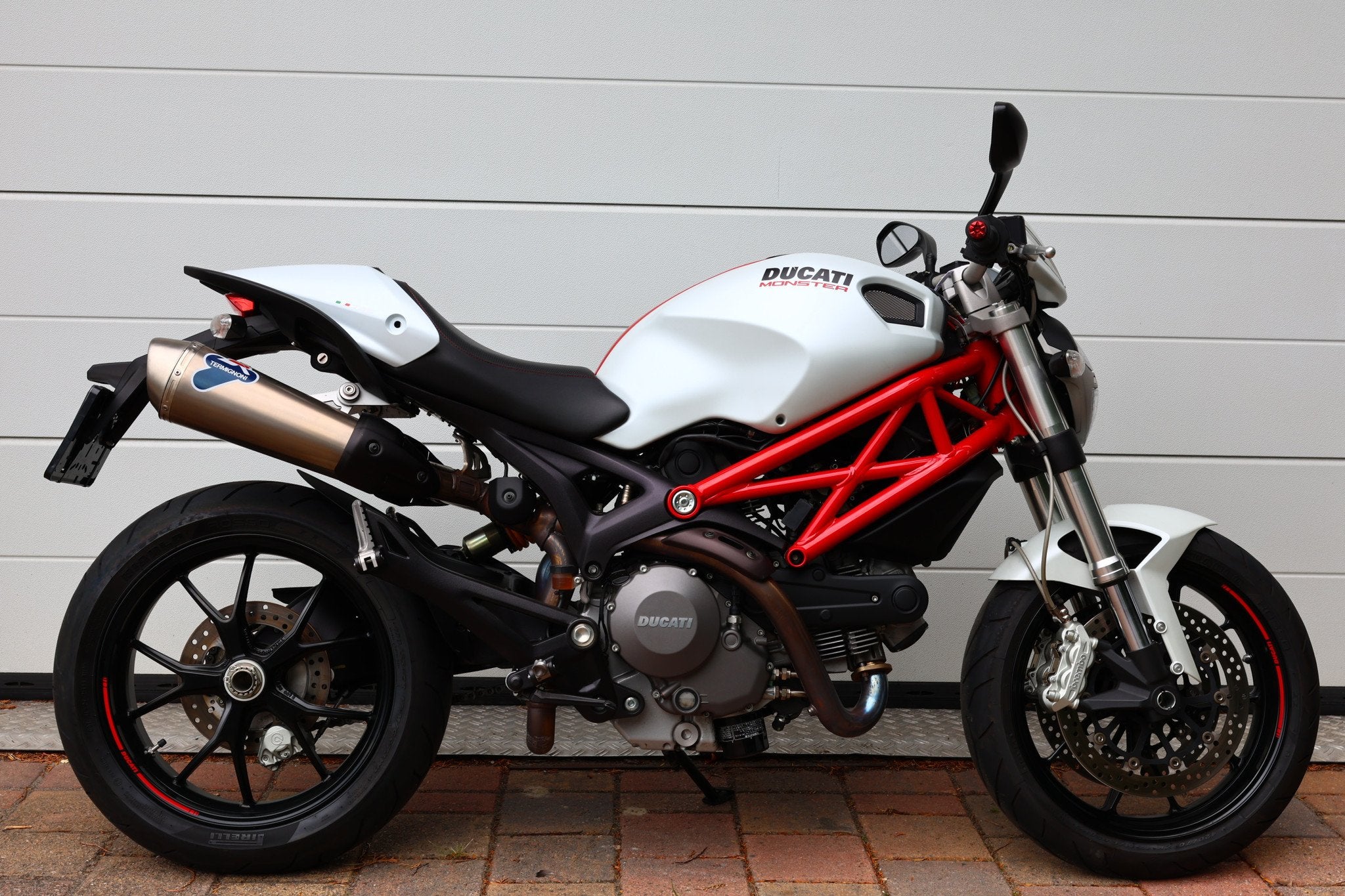 Ducati MONSTER 796 PLUS | M796 TERMIGNONI (bj 2013), Bedrijf, Meer dan 35 kW, 803 cc, Naked bike
