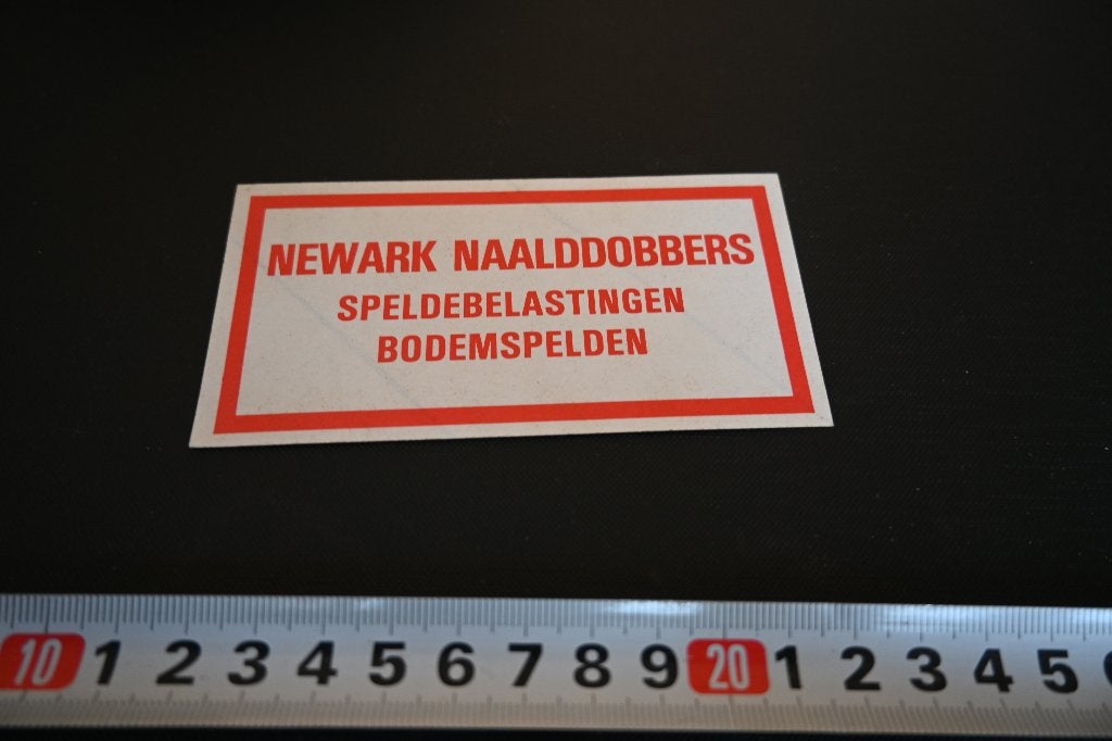 sticker hengelsport newark naalddobbers speldebelastingen, Ophalen, Zo goed als nieuw