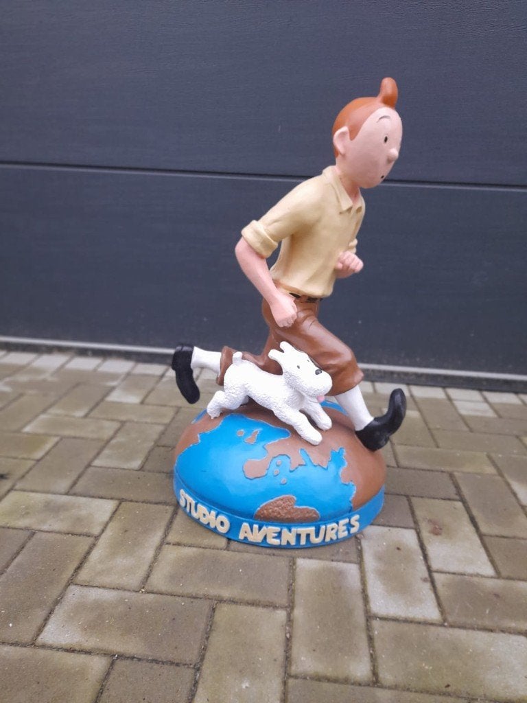 kuifje op wereldbol.  85cm., Ophalen, Zo goed als nieuw, Overige typen