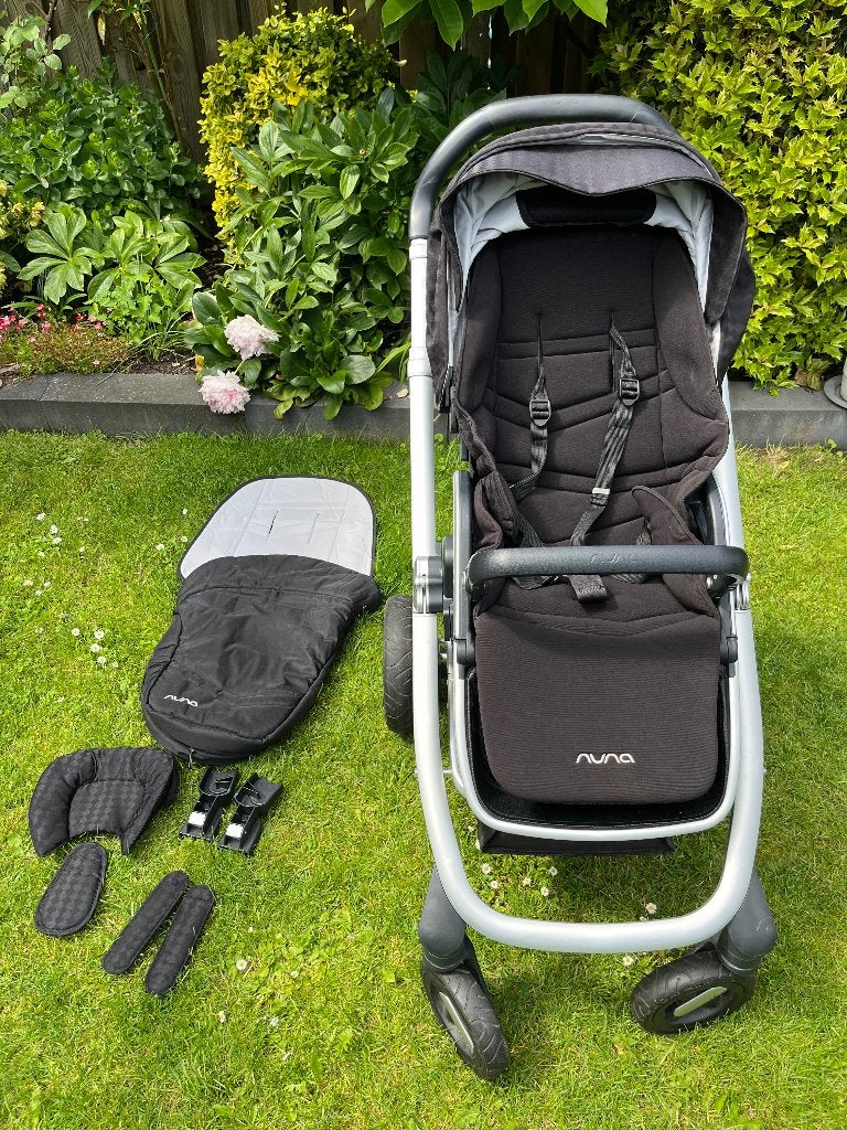 kinderwagen Nina Mixx, Verstelbare duwstang, Zo goed als nieuw, Ophalen, Kinderwagen