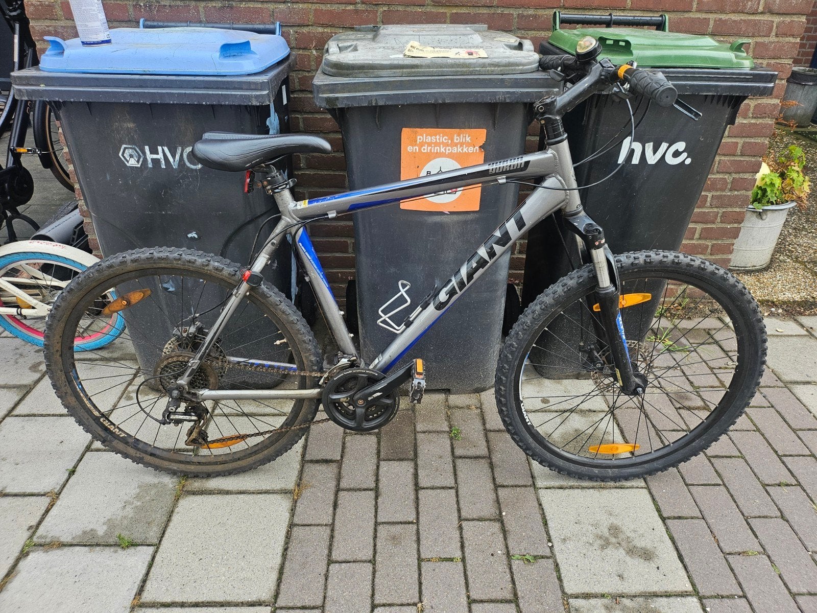 Giant Mountainbike - Lak schade, verder prima, Ophalen, Gebruikt, Heren, Giant