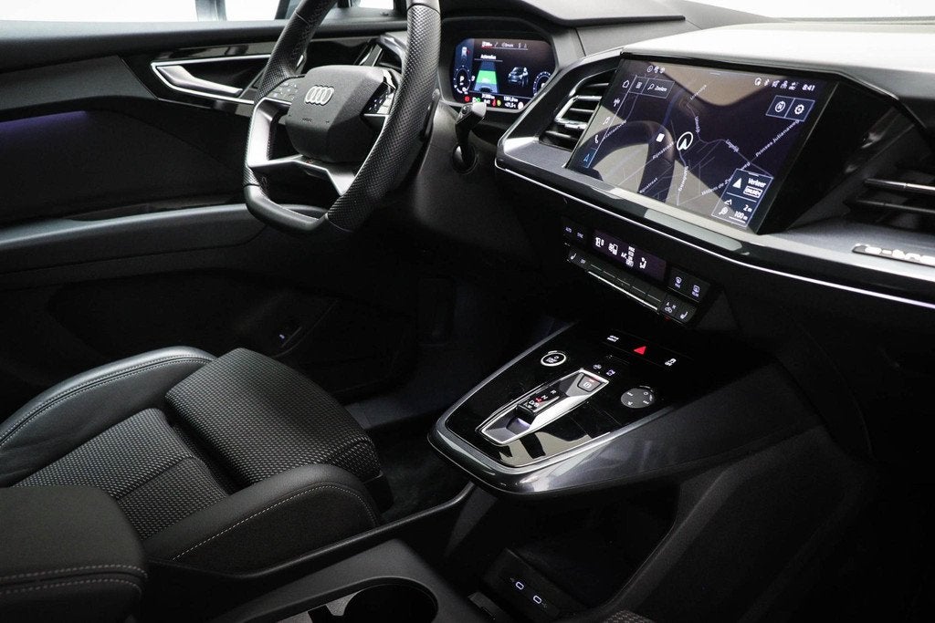 Audi Q4 Sportback e-tron 45 S Edition 82 kWh | SOH 98% | NAV, Auto's, Audi, Automaat, Automatische klimaatregeling, Achterwielaandrijving