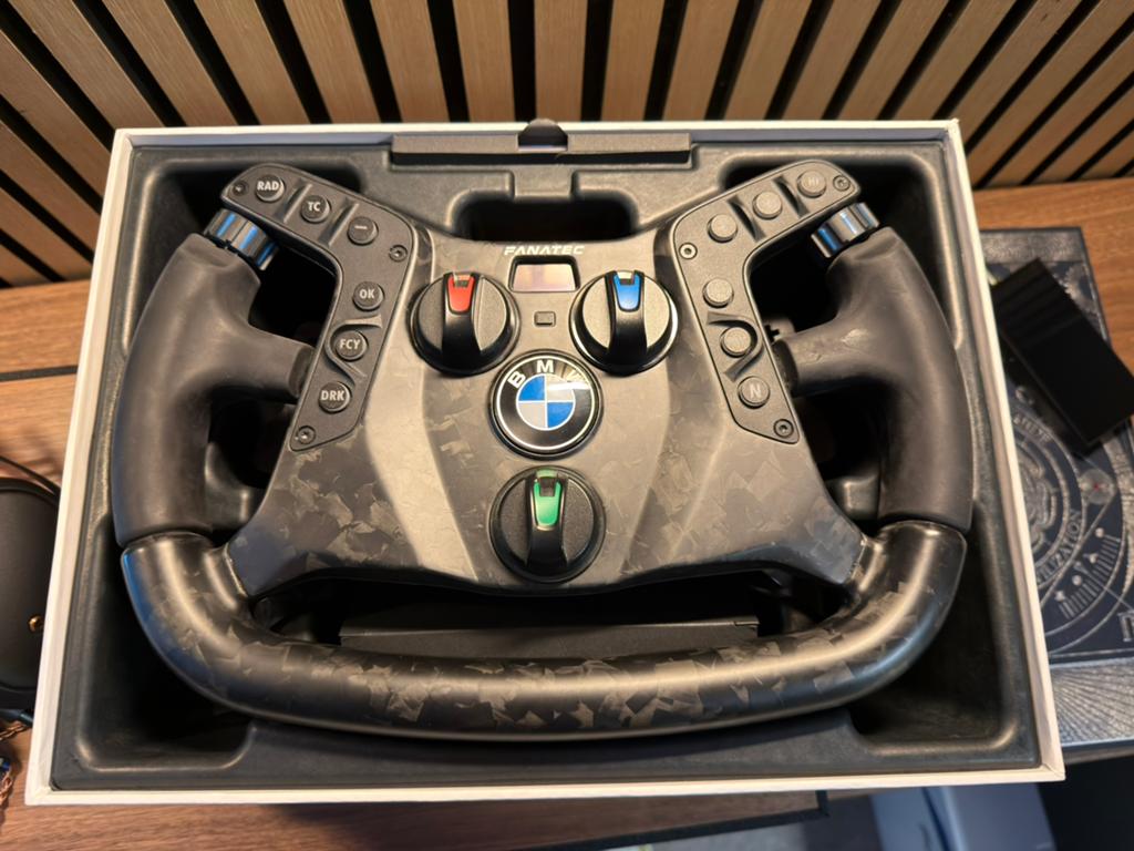 Fanatec BMW M4 GT3 stuur, Ophalen, 1 speler, Racen en Vliegen, Zo goed als nieuw