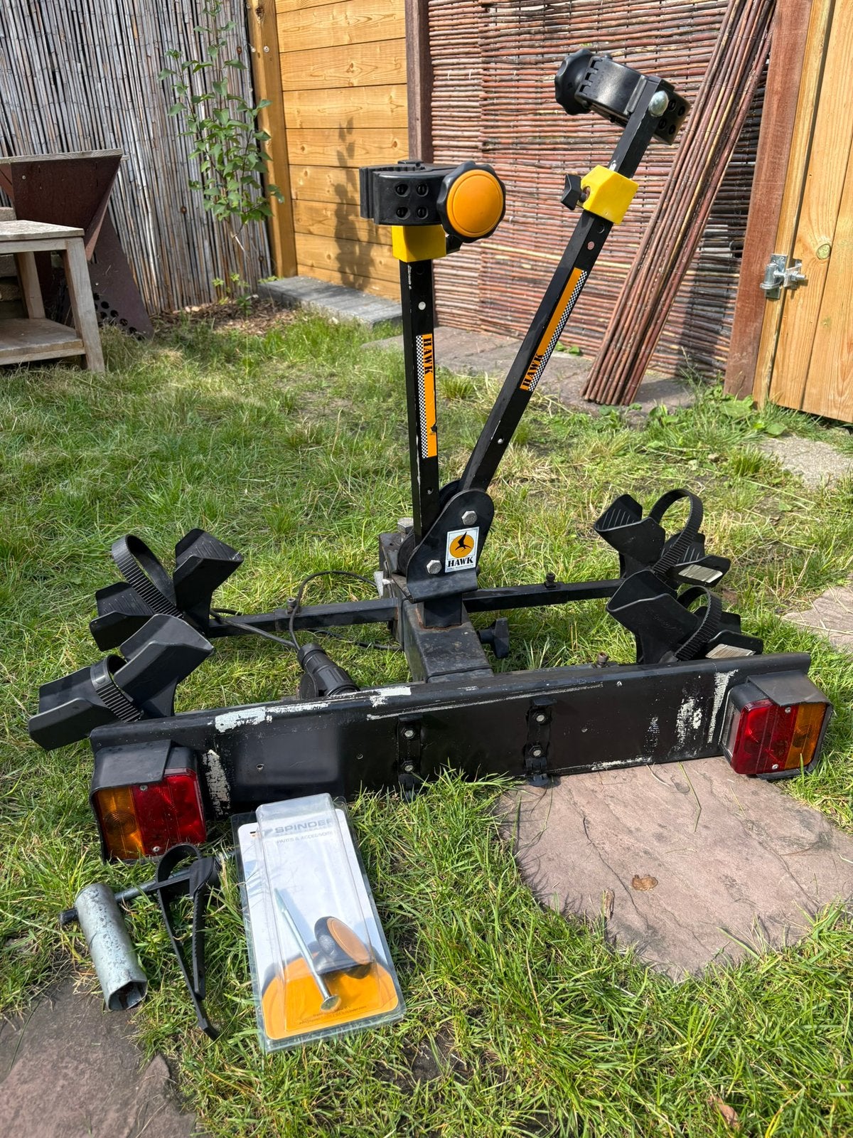 Spinder Hawk RH-2-F fietsendrager kantelbaar, Auto diversen, Fietsendragers, Ophalen, 2 fietsen, Gebruikt, Trekhaakdrager
