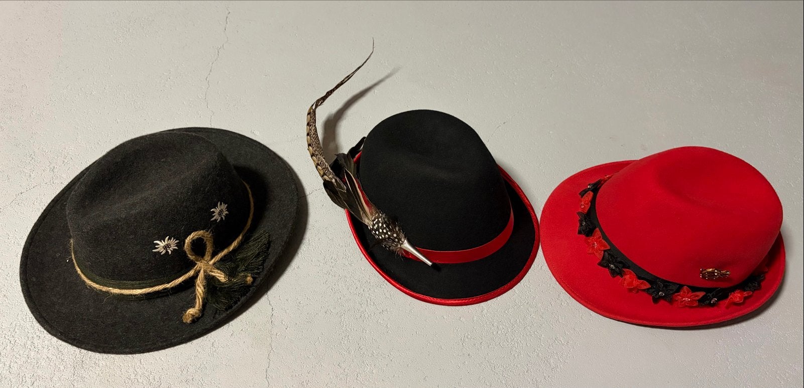 Tiroler hoed wol-Set van 3 stuks, Kleding | Dames, Hoeden en Petten, Ophalen of Verzenden, Nieuw, Hoed
