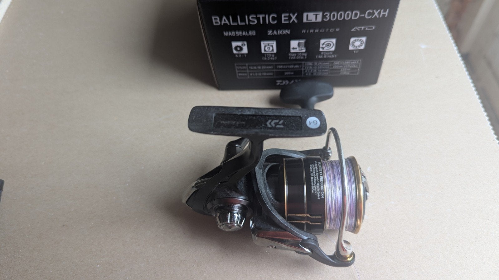 Daiwa Ballistic EX LT 3000D-CXH Molen, Ophalen of Verzenden, Zo goed als nieuw, Molen
