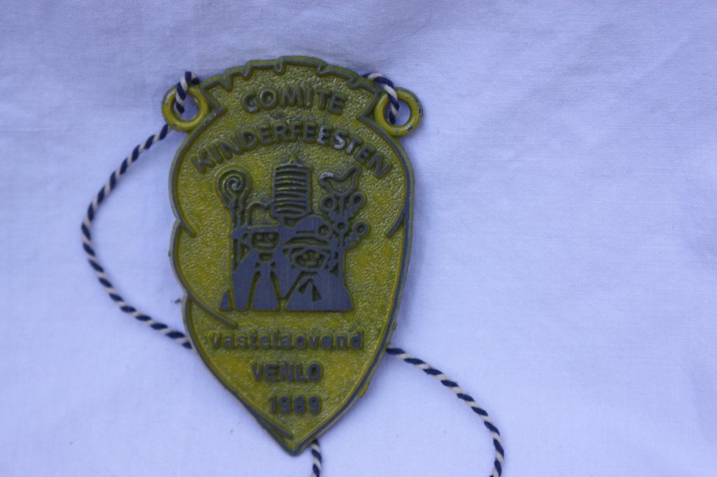 Medaille Comité Kinderfeesten 1989 Venlo Vastelaovend, Ophalen of Verzenden, Gebruikt