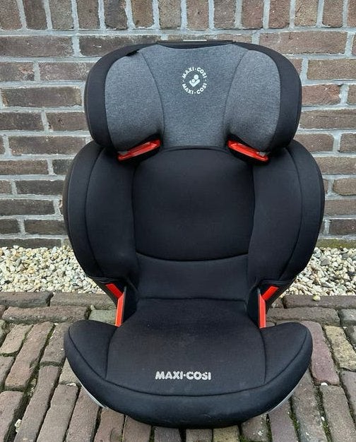 Maxi cosi Rodifix Authentic Black uit 2022, Kinderen en Baby's, Autostoeltjes, Ophalen, 0 t/m 13 kg, Maxi-Cosi, Gebruikt