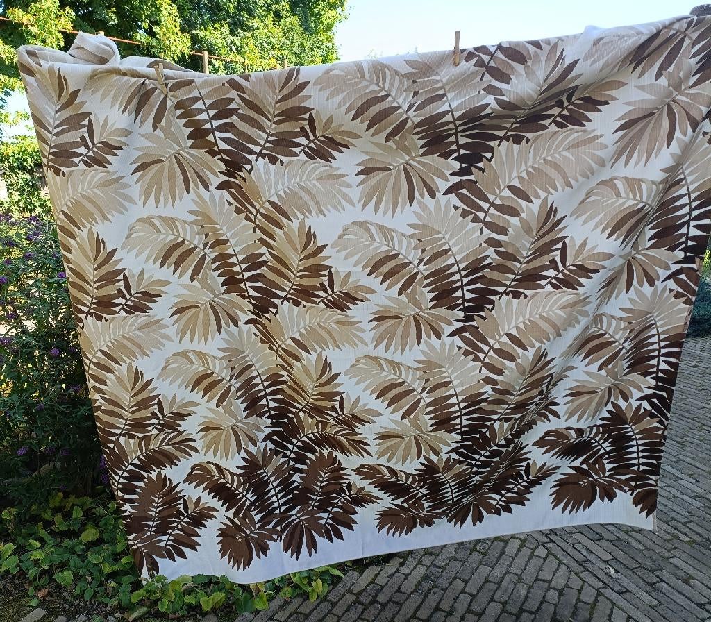 Sprei voor lits-jumeaux bed 2.50 x 2.40 mtr (N40), Ophalen of Verzenden, Gebruikt, Tweepersoons, Deken of Dekbed