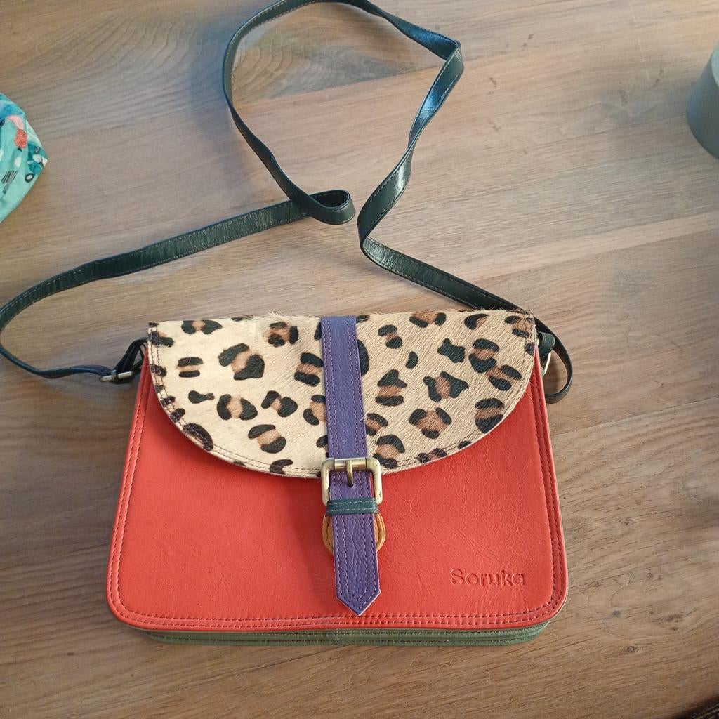 Nieuwe Soruka leren schoudertas met dierenprint, Ophalen of Verzenden, Nieuw, Oranje, Schoudertasje