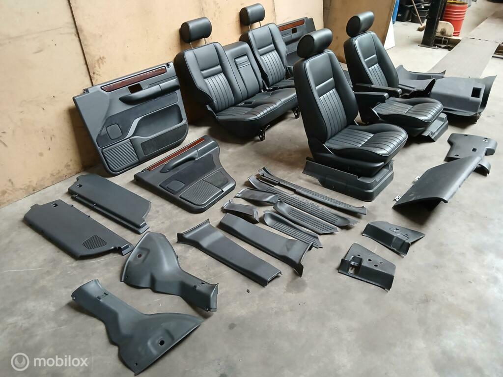 Stoelen Land Range Rover P38 Zwart Leer Zetels armsteun, Land Rover, Ophalen of Verzenden, Gebruikt, Land Rover