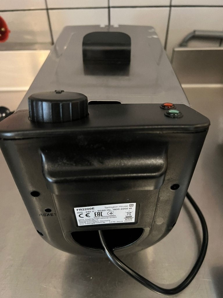 Tarrington House Friteuse FR2200E, Witgoed en Apparatuur, Frituurpannen, 3 tot 4 liter, Ophalen, Gebruikt