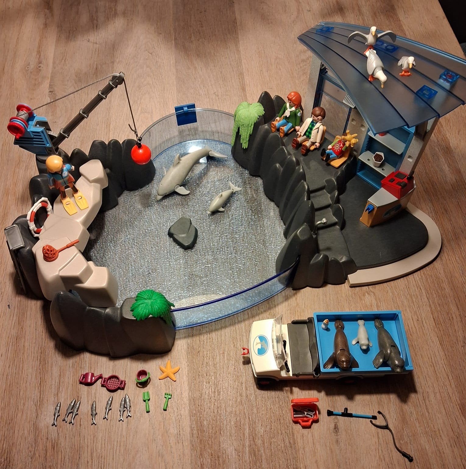Playmobil Dolfinarium / Zeehondenopvang met dierenarts, Complete set, Overige typen, Ophalen of Verzenden, Zo goed als nieuw