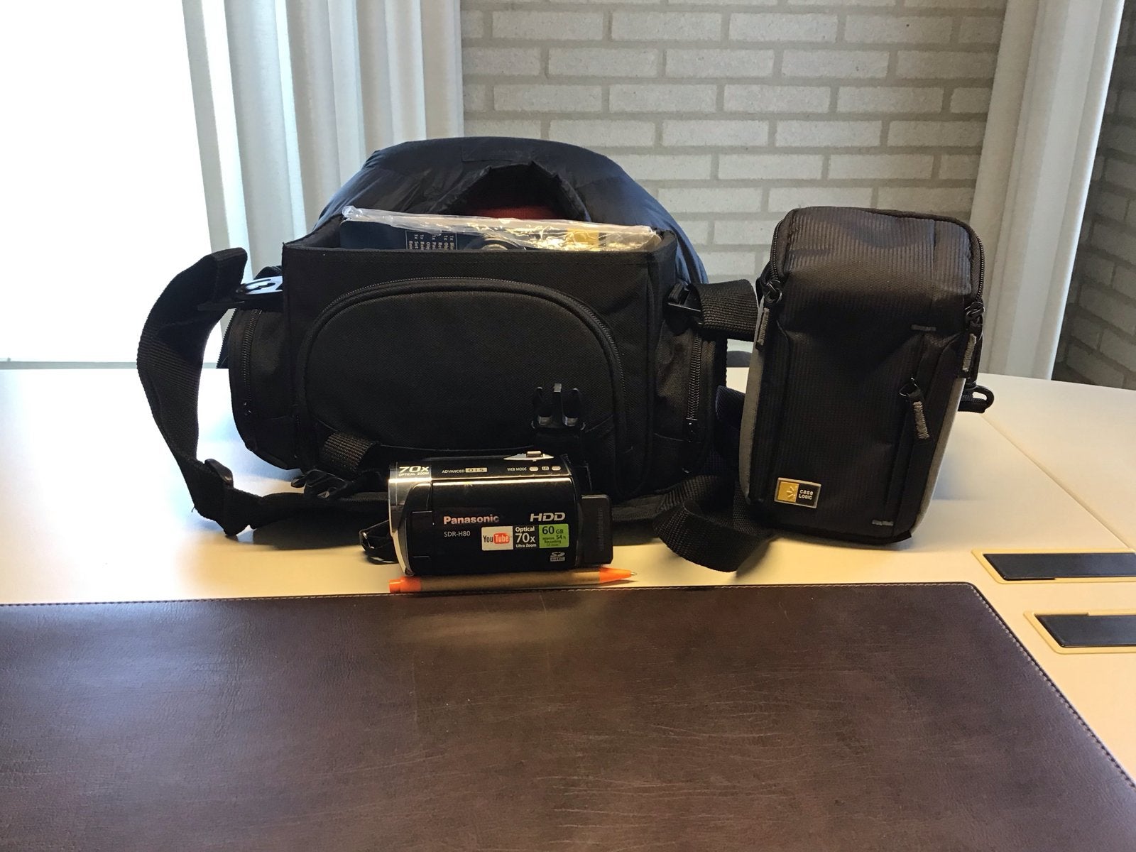 Diverse camera's met accessoires en tassen, Gebruikt, Canon, Ophalen of Verzenden, Compactcamera
