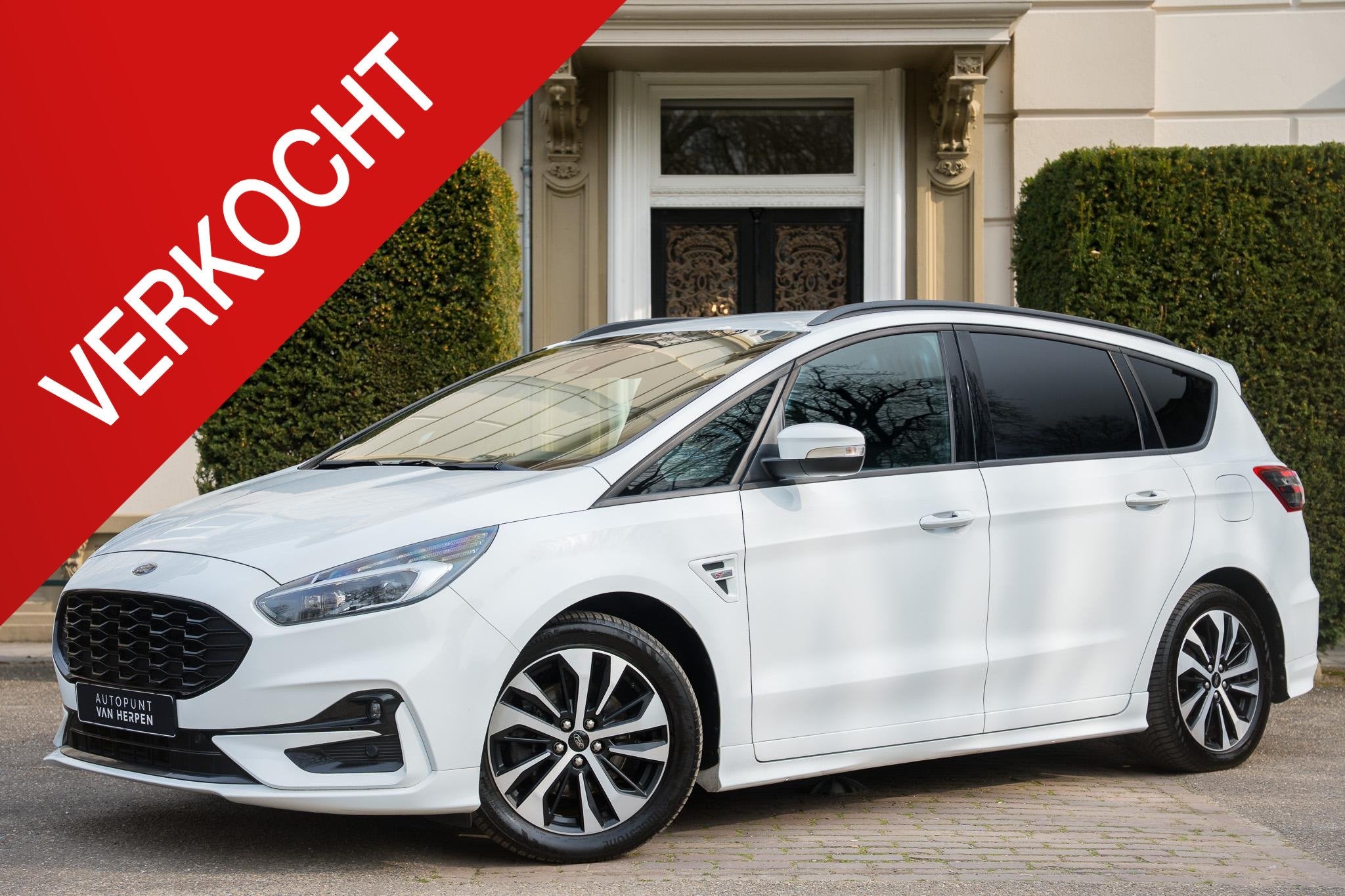 Ford S-Max 2.5 FHEV ST-Line 7p. TREKHAAK | ADAPTIVE | MEMORY, Auto's, Dealer onderhouden, Gebruikt, 7 stoelen, Wit