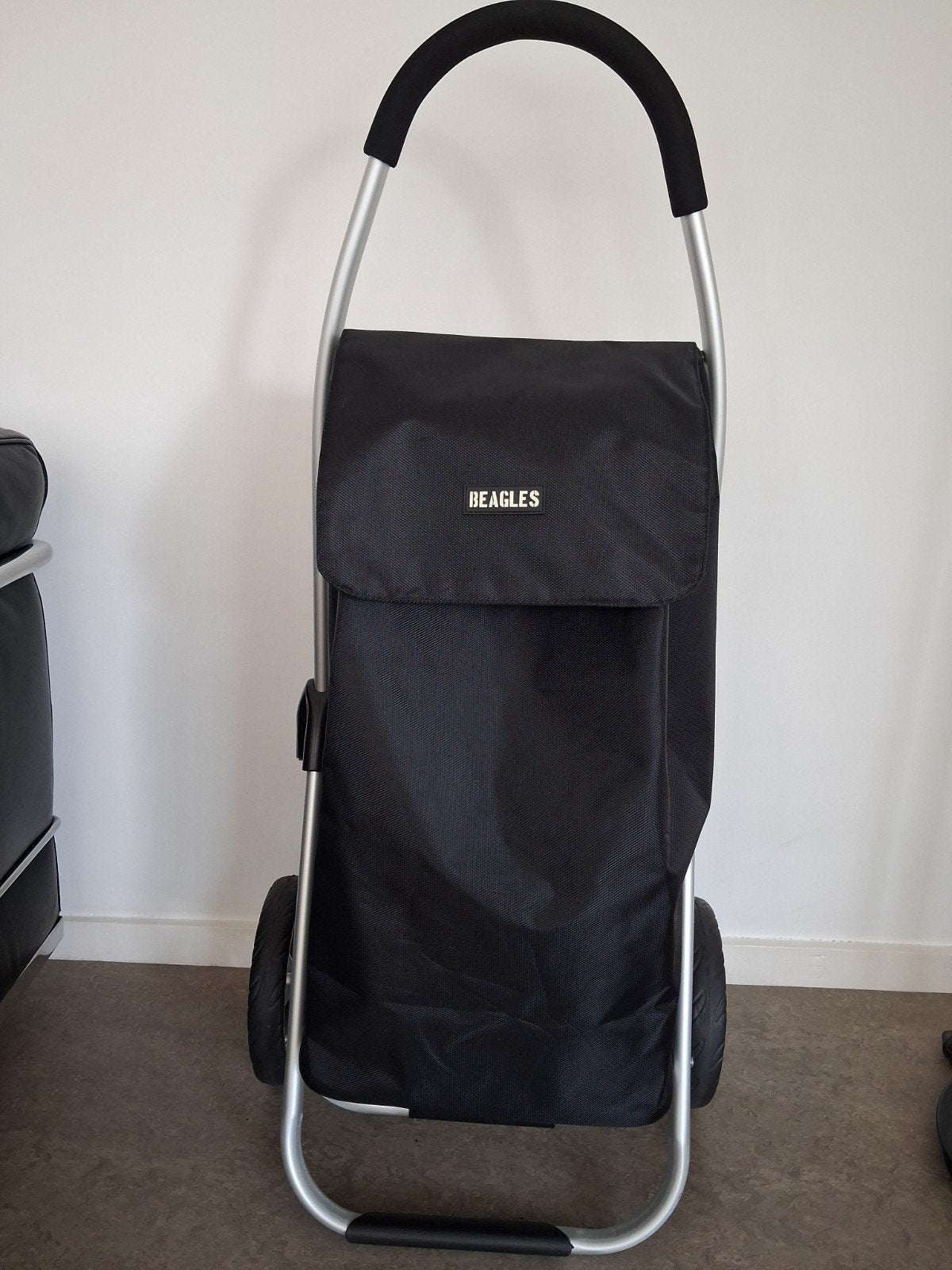 Beagles boodschappen trolley zwart., 30 cm of meer, Zwart, Zo goed als nieuw, Wieltjes