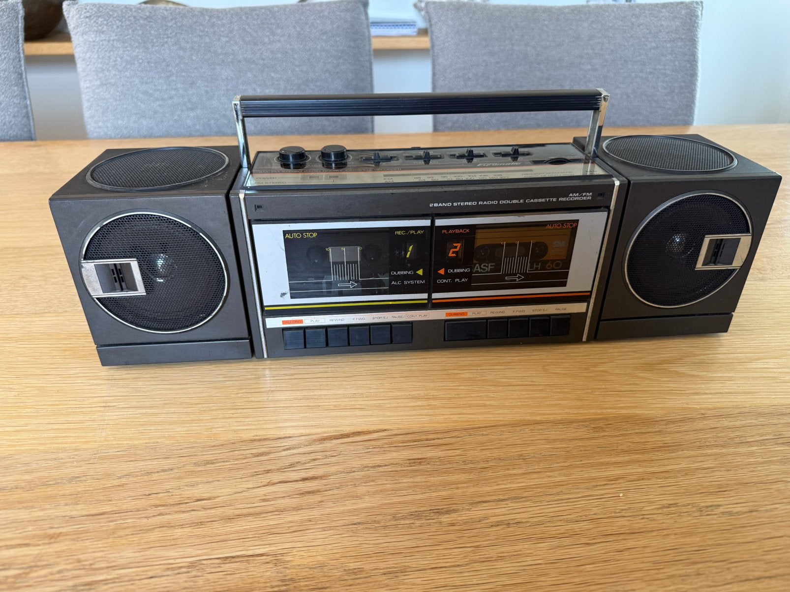 EUROMATIC PORTABLE RADIO DUBBEL CASSETTE RECORDER, Ophalen of Verzenden, Gebruikt, Radio