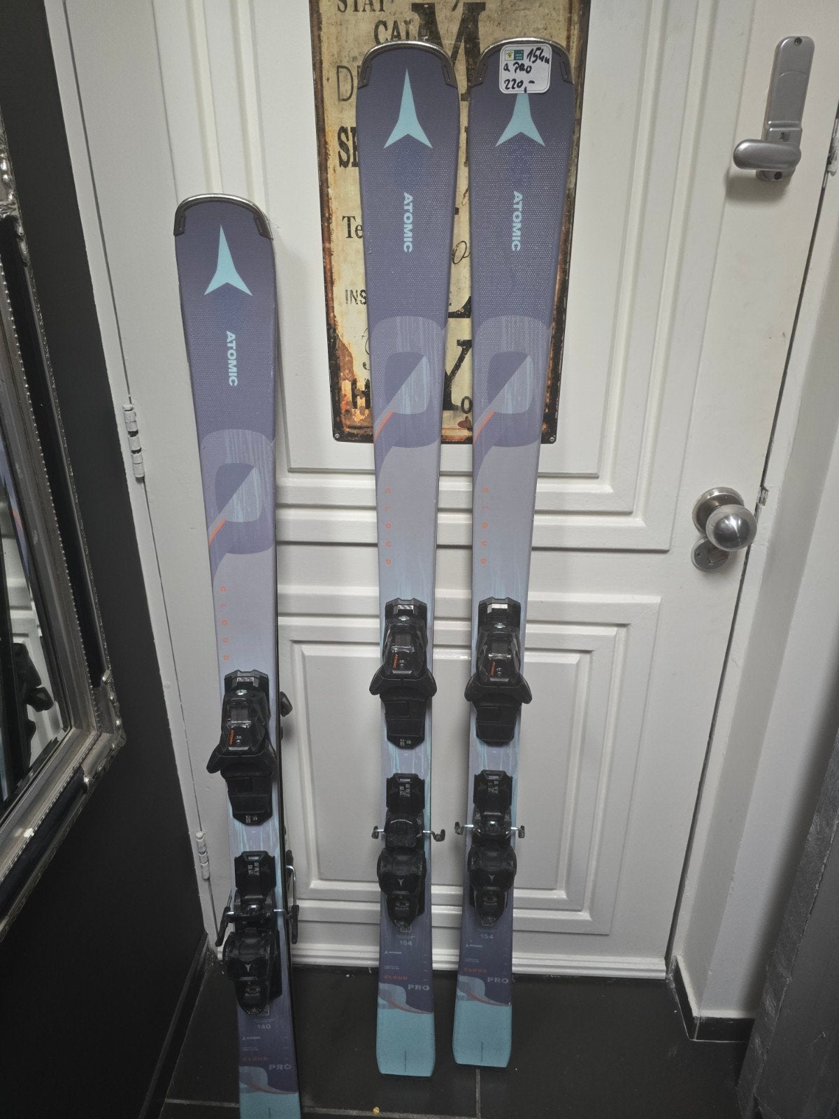154 DAMES ATOMIC CLOUD Q PRO ALL ROUND CARVE SKI ALL SNEUW, 140 tot 160 cm, Ophalen of Verzenden, Zo goed als nieuw, Carve